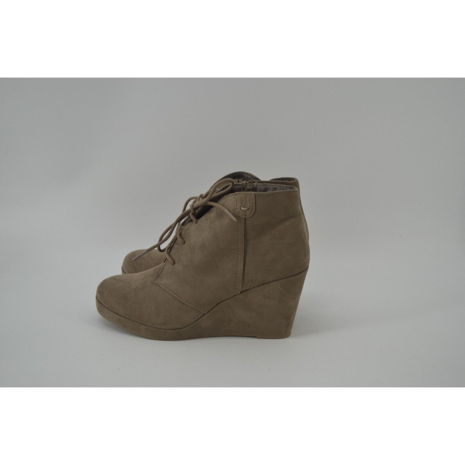 Merona Merona Size 8.5 Taupe Tan Boot Faux Suede Wedge Lace Women's Size US 8.5 / IT 38.5 - 13 Thumbnail