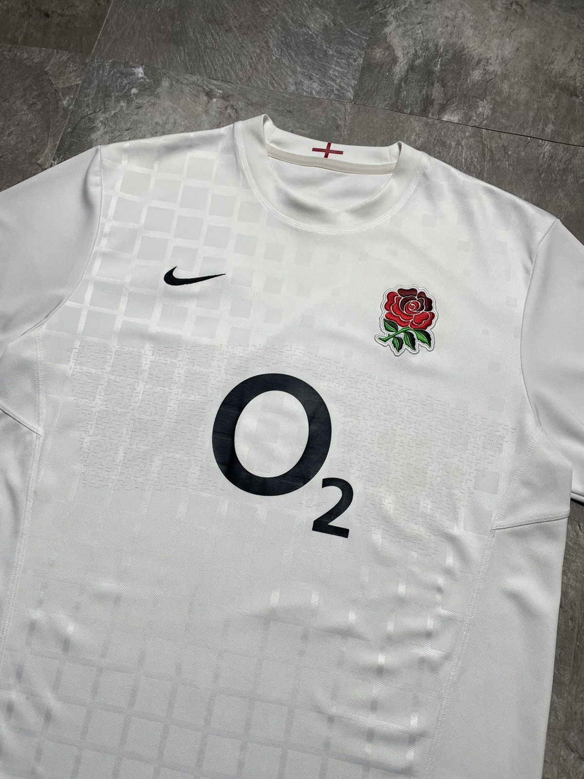 Nike Nike England O2 2011 2012 Home Soccer Jersey Rugby T-Shirt Size US L / EU 52-54 / 3 - 2 Thumbnail