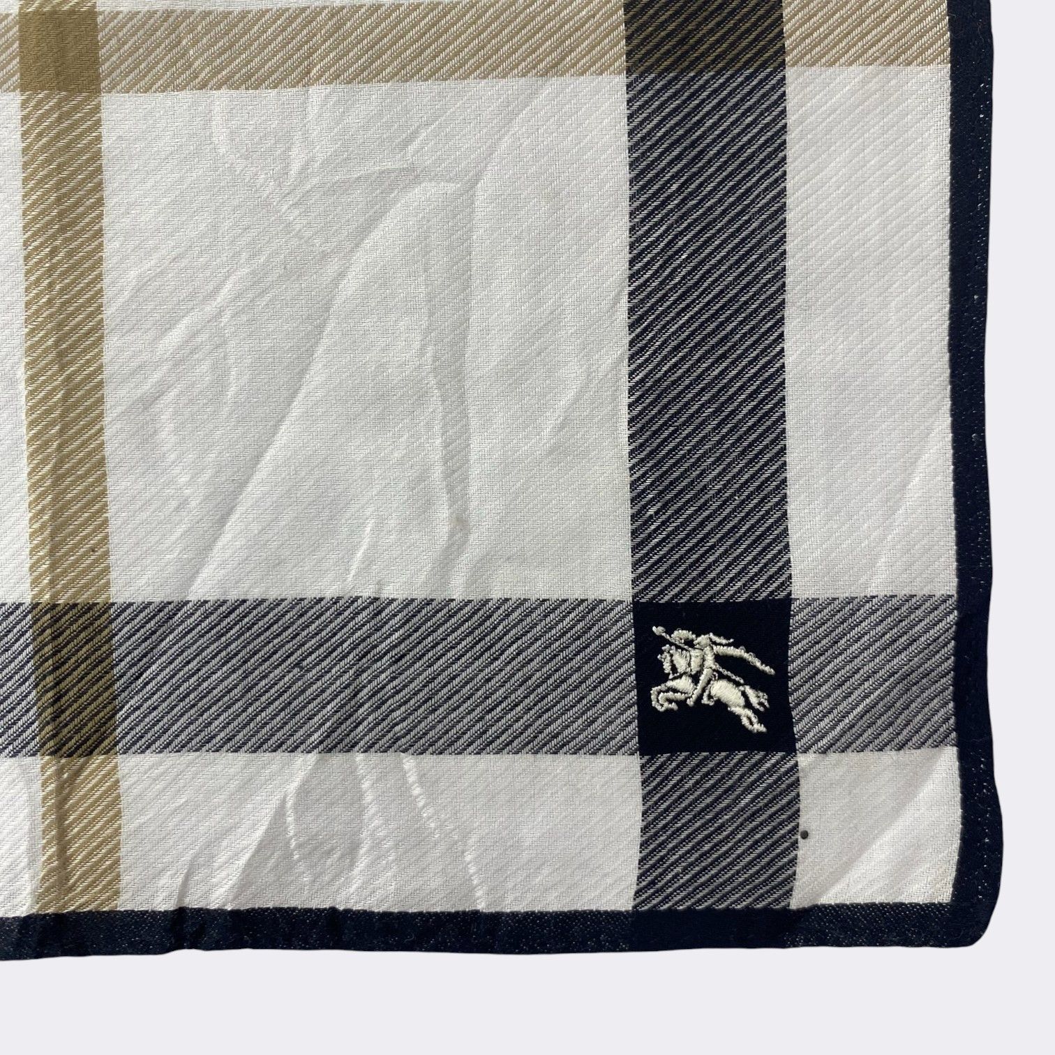 Burberry Vintage Burberry Handkerchief Neckerchief Bandana H082R Size ONE SIZE - 3 Thumbnail