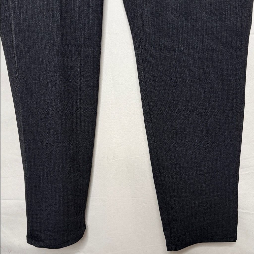 The Unbranded Brand NWOT Liverpool pinstripe straight leg career pants sz 4 (27) Size 27" / US 4 / IT 40 - 4 Thumbnail