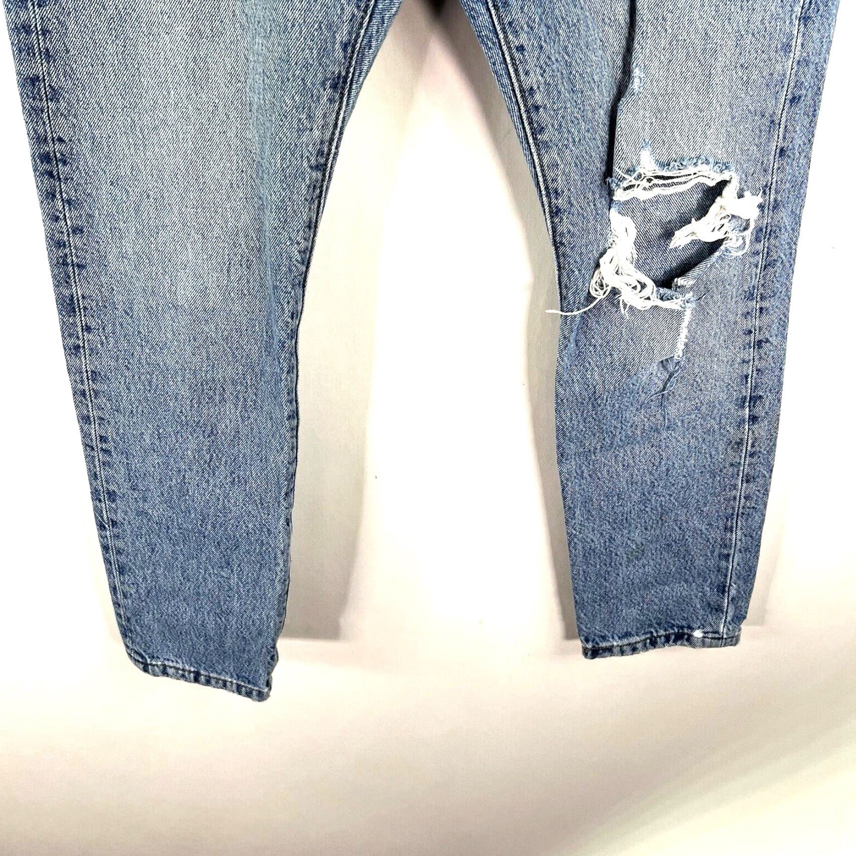 Levi's Vintage Levi's 501 Jeans Men's Size 27 Blue Distressed Button Fly 80s 90s Straight Fit Size US 27 - 4 Thumbnail