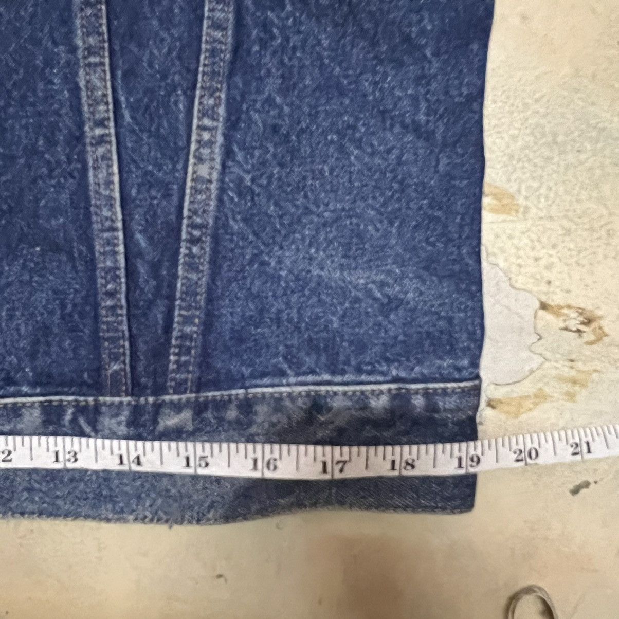 Levi's Vintage Levis Distressed Denim Jacket Size US M / EU 48-50 / 2 - 12 Thumbnail
