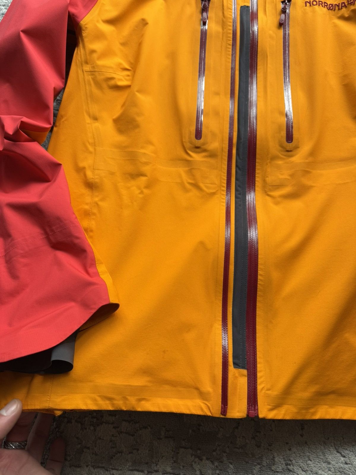 Norrona Norrona Lyngen Gore Tex Orange Crush Jacket Size L WMNS Size L / US 10 / IT 46 - 4 Thumbnail