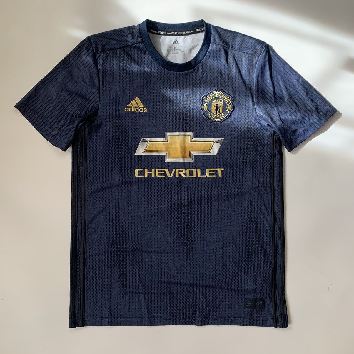 Adidas Adidas Parley Manchester United Jersey 2018-19 Third Kit Size US M / EU 48-50 / 2 - 1 Thumbnail