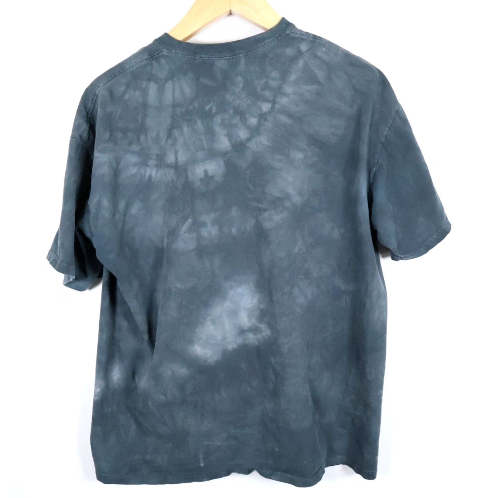 The Mountain VINTAGE The Mountain 3 Wolves Moon T-Shirt Adult XL Gray Tie Dye VTG Moon, Animals, Nature, Outdoor Shirt Mens XL Gray Size US XL / EU 56 / 4 - 2 Thumbnail