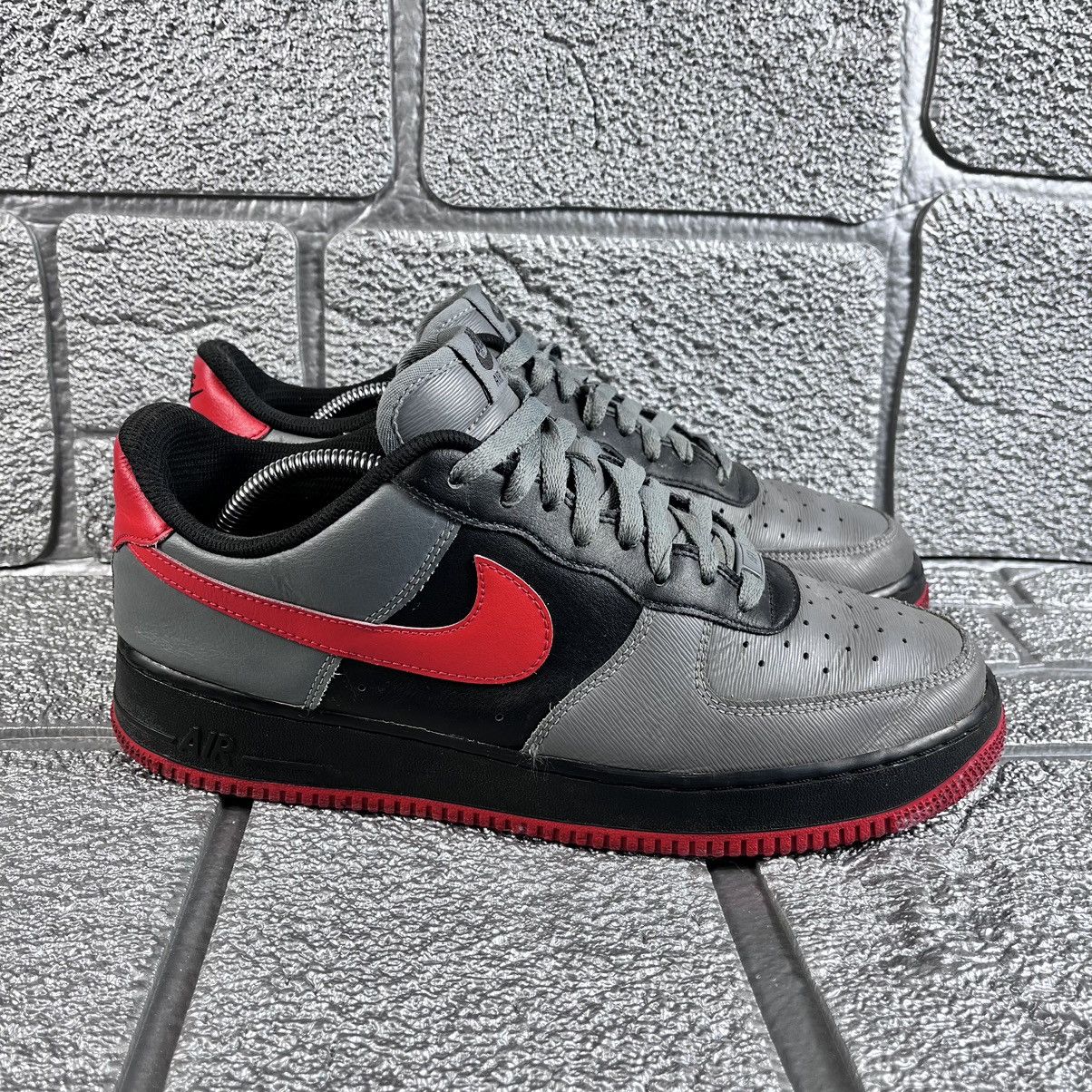 Japanese Brand × Nike Nike Air Force 1 Leather Sneakers Grey/Black/Red Sz 45 US 11 Size US 11 / EU 44 - 2 Thumbnail