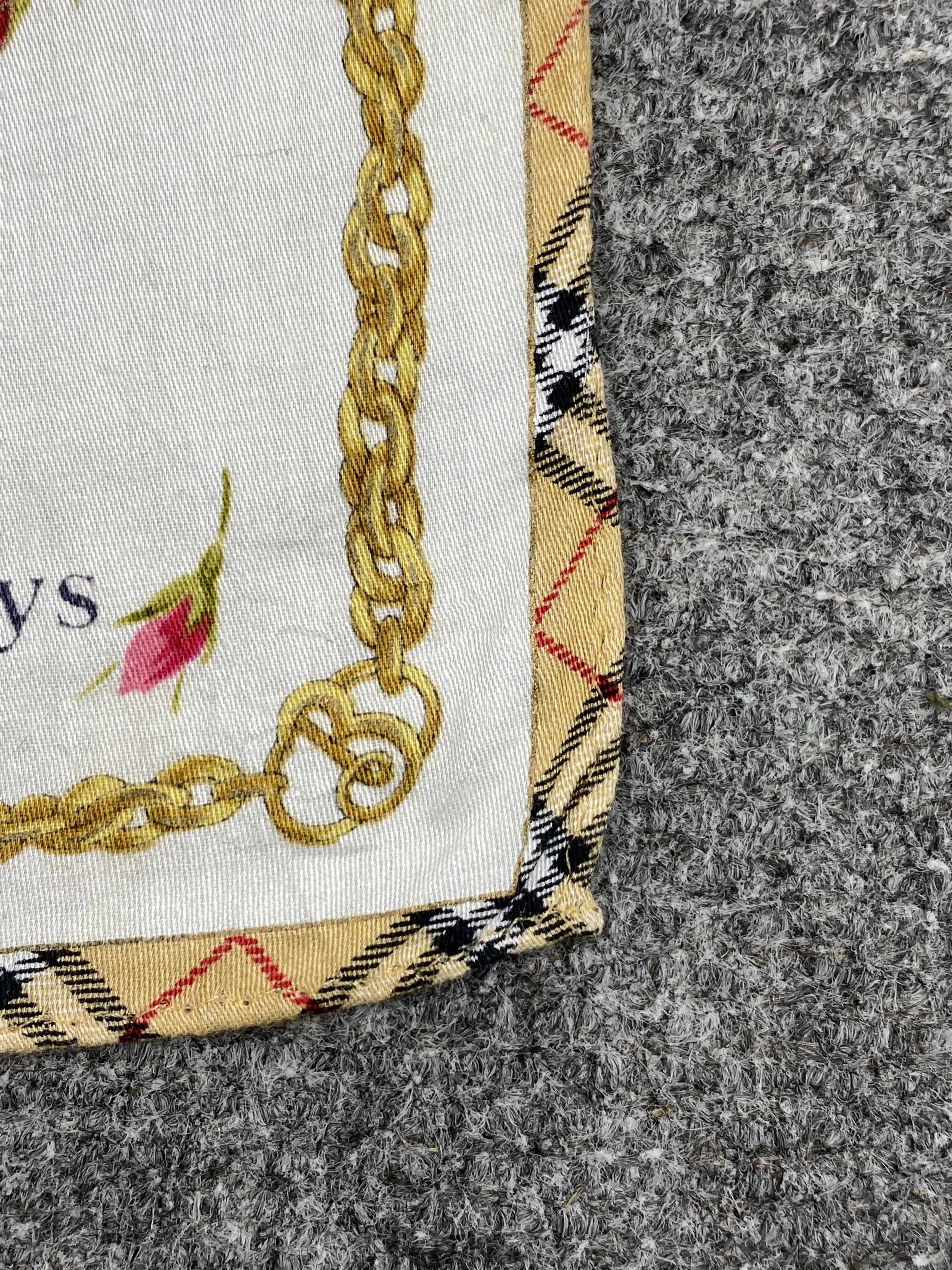 Burberry Burberrys Handkerchief / Bandana / Neckerchief HKC0246 Size ONE SIZE - 6 Thumbnail
