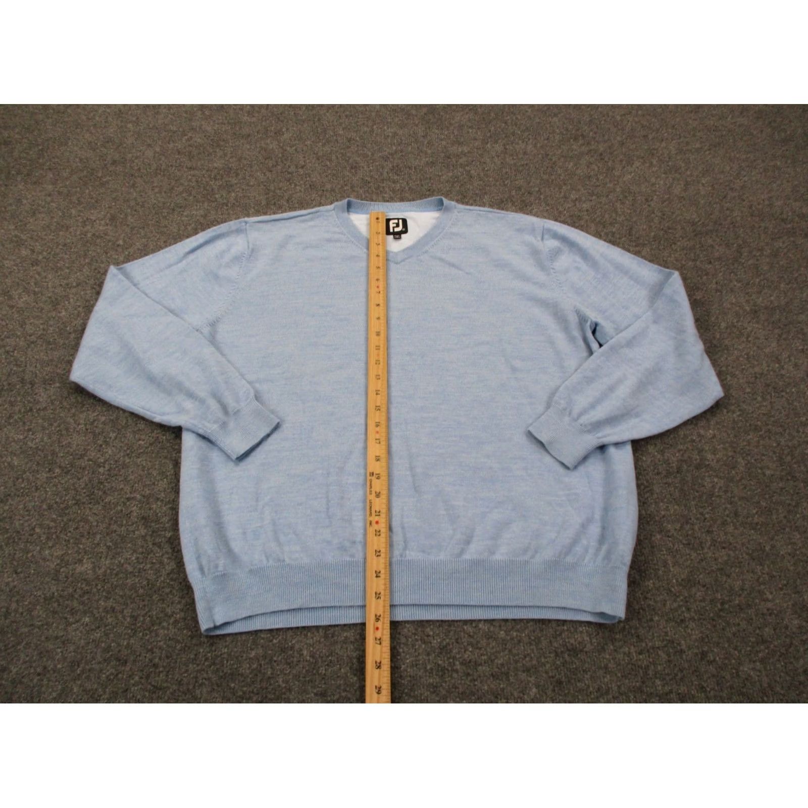 Footjoy FootJoy Sweater Mens L Blue Wool Golf V-Neck Pullover Performance Size US L / EU 52-54 / 3 - 3 Thumbnail