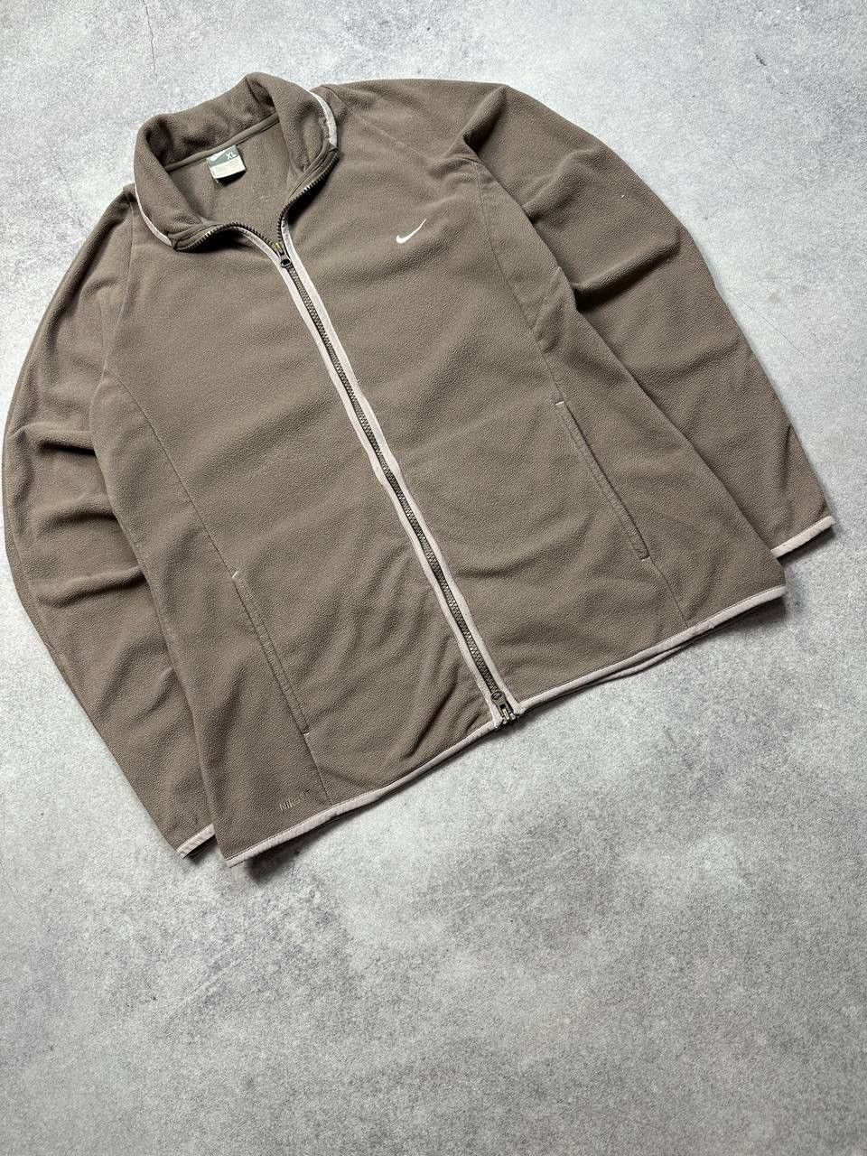 Nike Vintage Women’s Nike Fit Fleece, Size XL – Cozy Sporty Style Size XL / US 12-14 / IT 48-50 - 3 Thumbnail