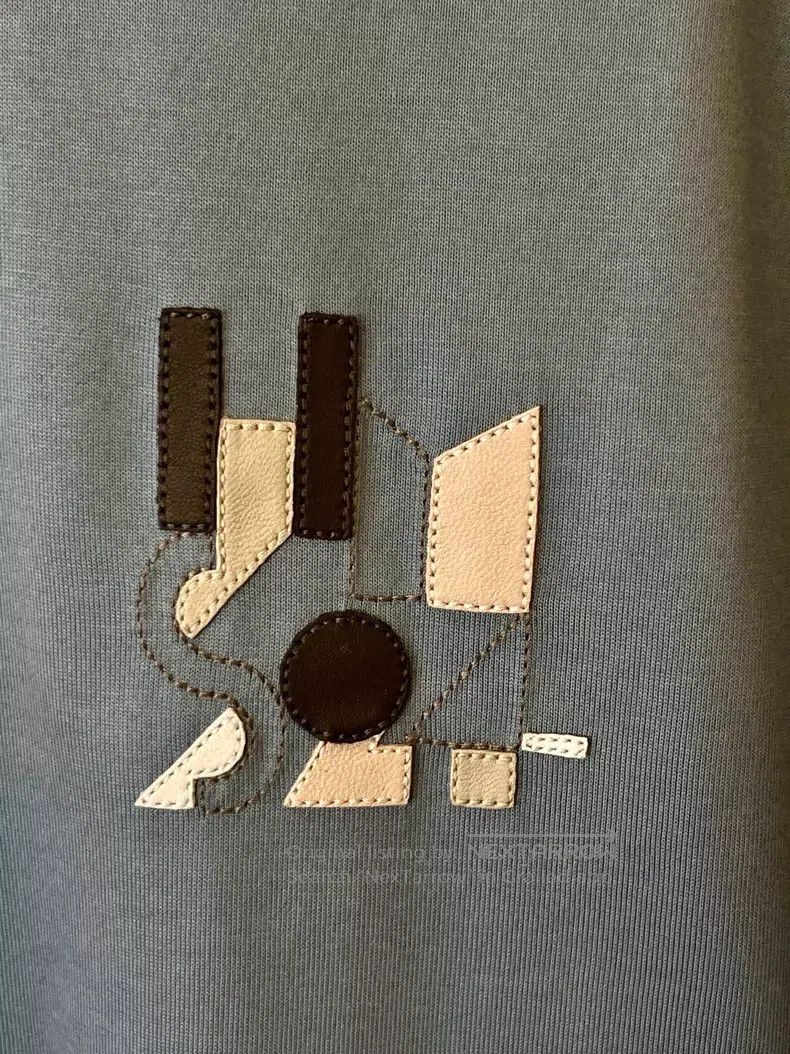 Hermes Hermes Solid Color Leather Detail Round Neck Straight Slee Size US XL / EU 56 / 4 - 3 Thumbnail