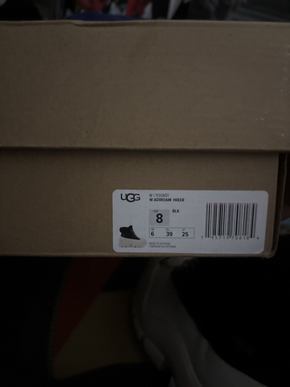 Ugg Ugg boots adiroam Size US 7 / EU 40 - 7 Thumbnail