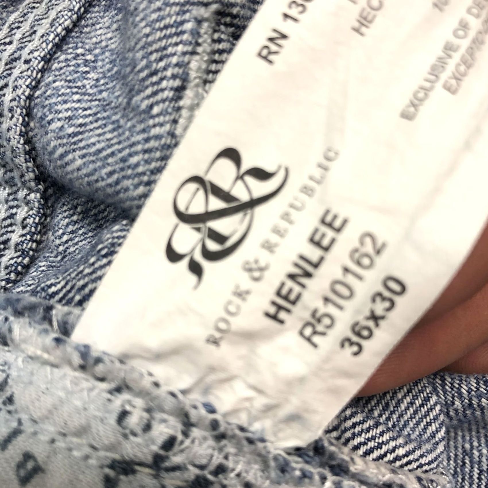 Vintage Item Specifications: Brand: Levi'S Size US 36 / EU 52 - 6 Thumbnail