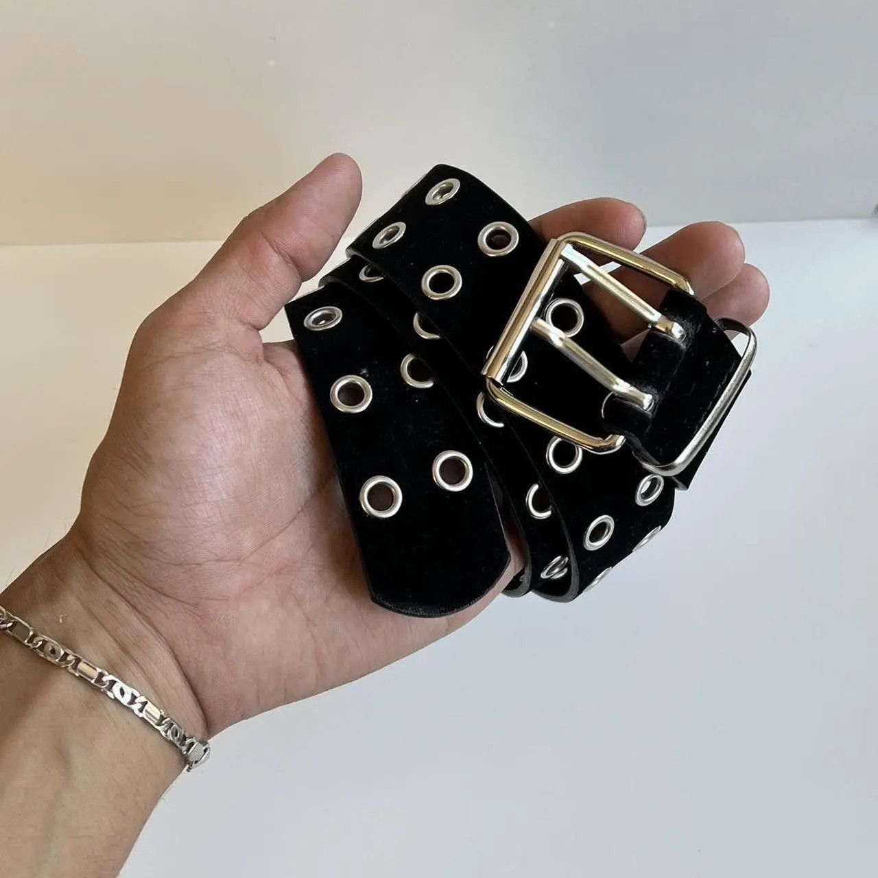 Other y2k 2000s round studded black silver velour grunge emo belt Size ONE SIZE - 4 Thumbnail