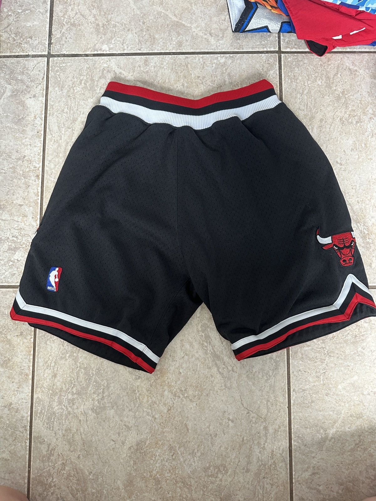 Mitchell&Ness Chicago Bulls 97-98 shorts