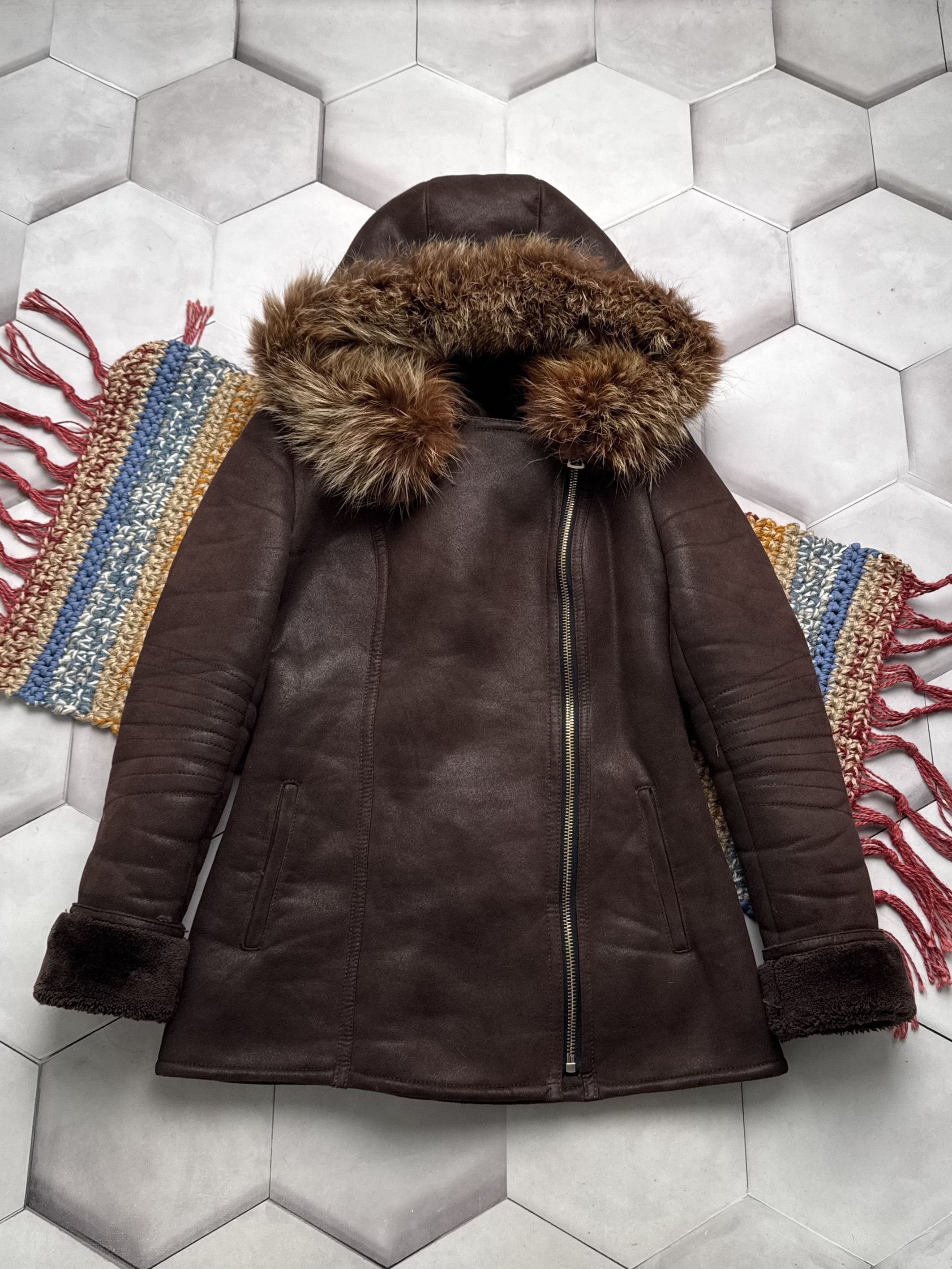 Vintage Vintage Faux Sheepskin Hooded Coat (E4) Size L / US 10 / IT 46 - 1 Thumbnail