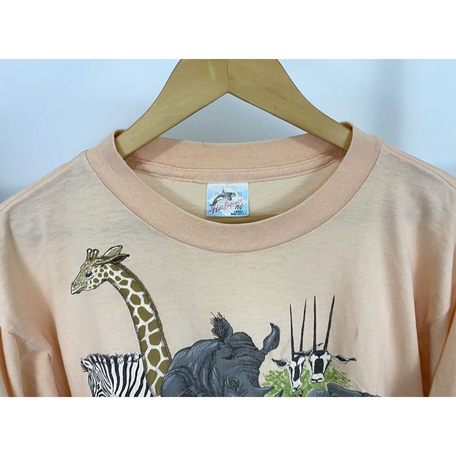 Vintage VTG 80s North Carolina Zoological Park This Place Is A Zoo Peach T-Shirt L USA Mens Harlequin Size US L / EU 52-54 / 3 - 4 Thumbnail