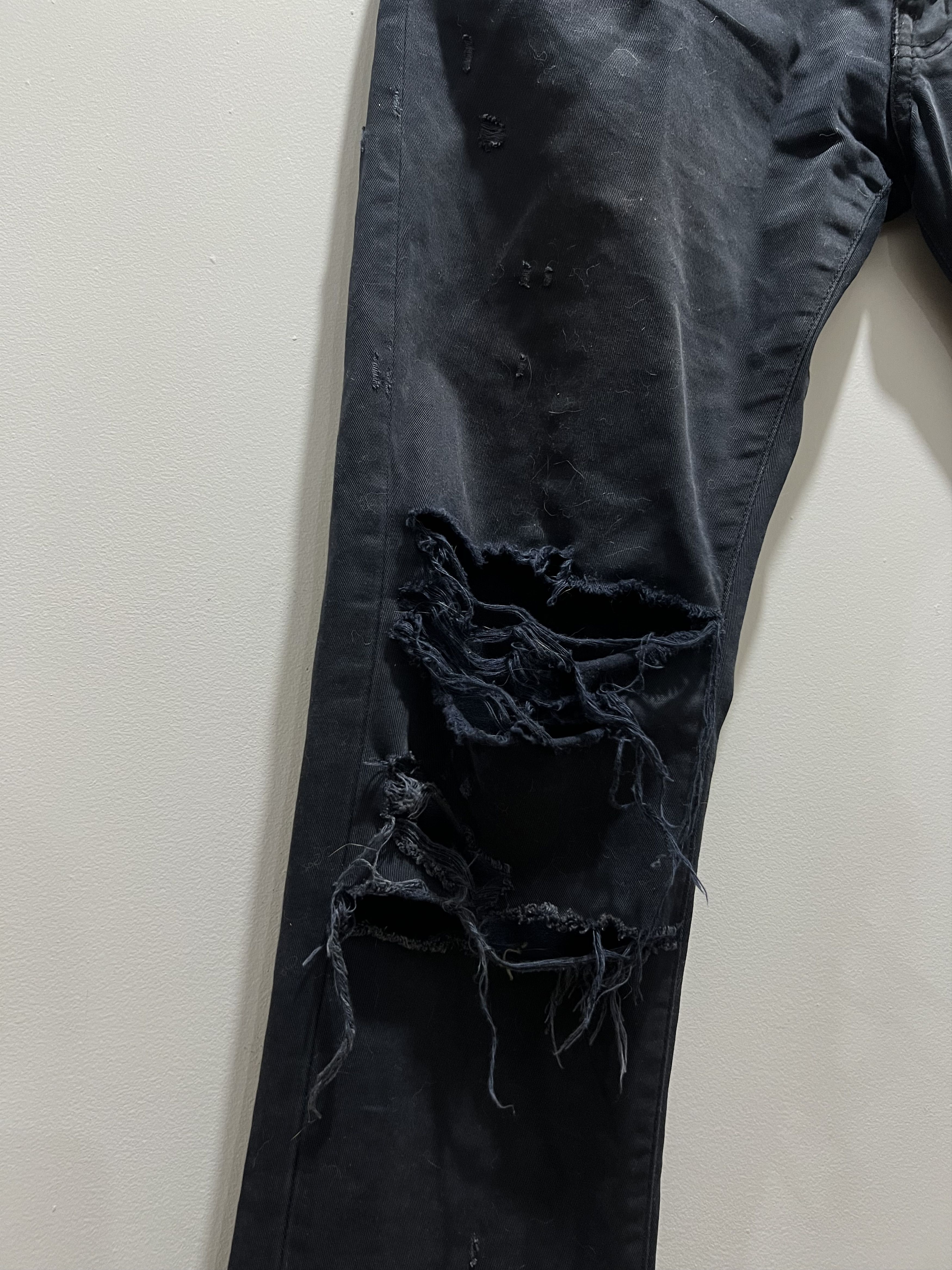 Undercover SS05 Graffiti Patch Distressed Dark Navy Twill Jeans Size US 32 / EU 48 - 12 Thumbnail