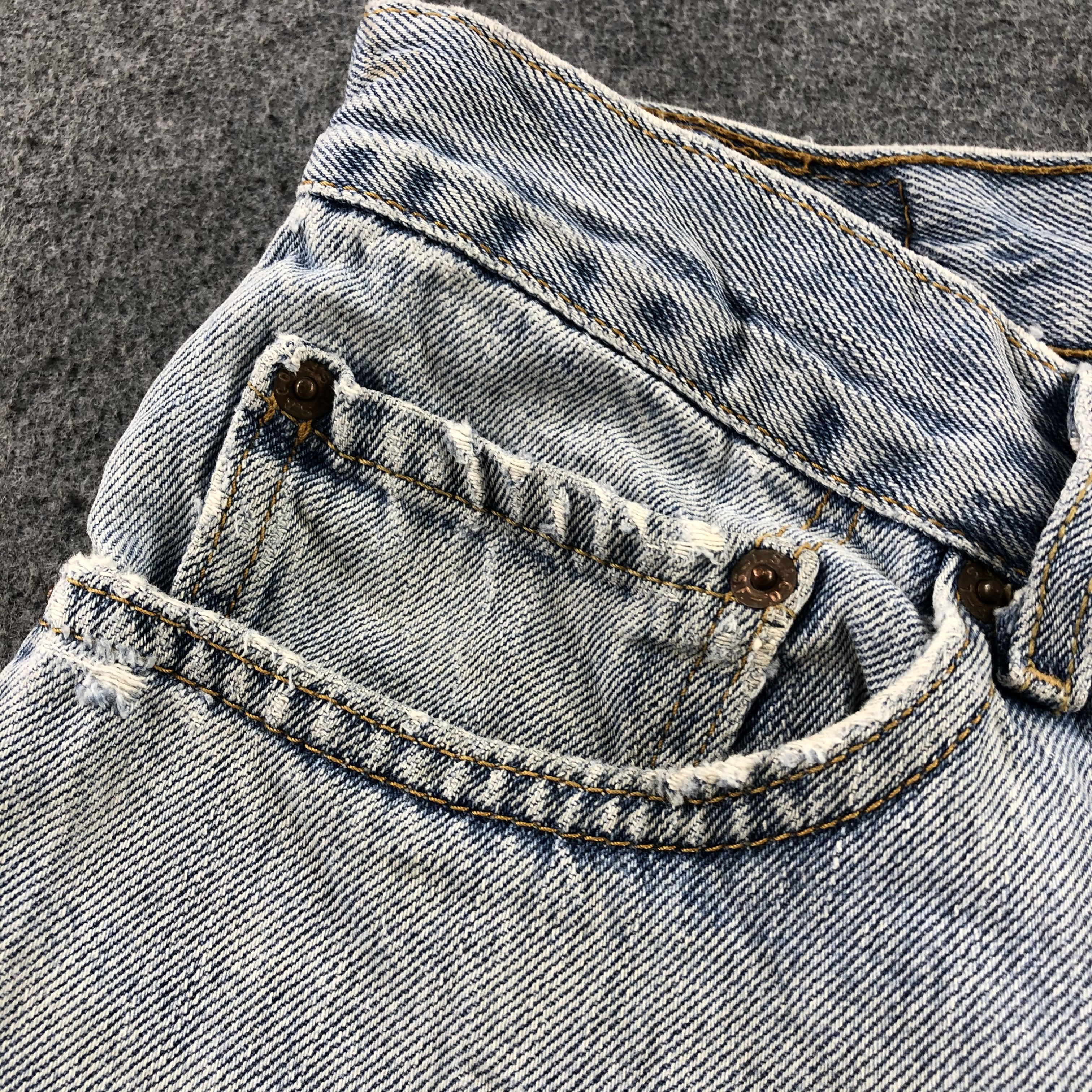 Levi's Vintage Light Wash Levis 505 Jeans-J2438 Size US 36 / EU 52 - 10 Thumbnail