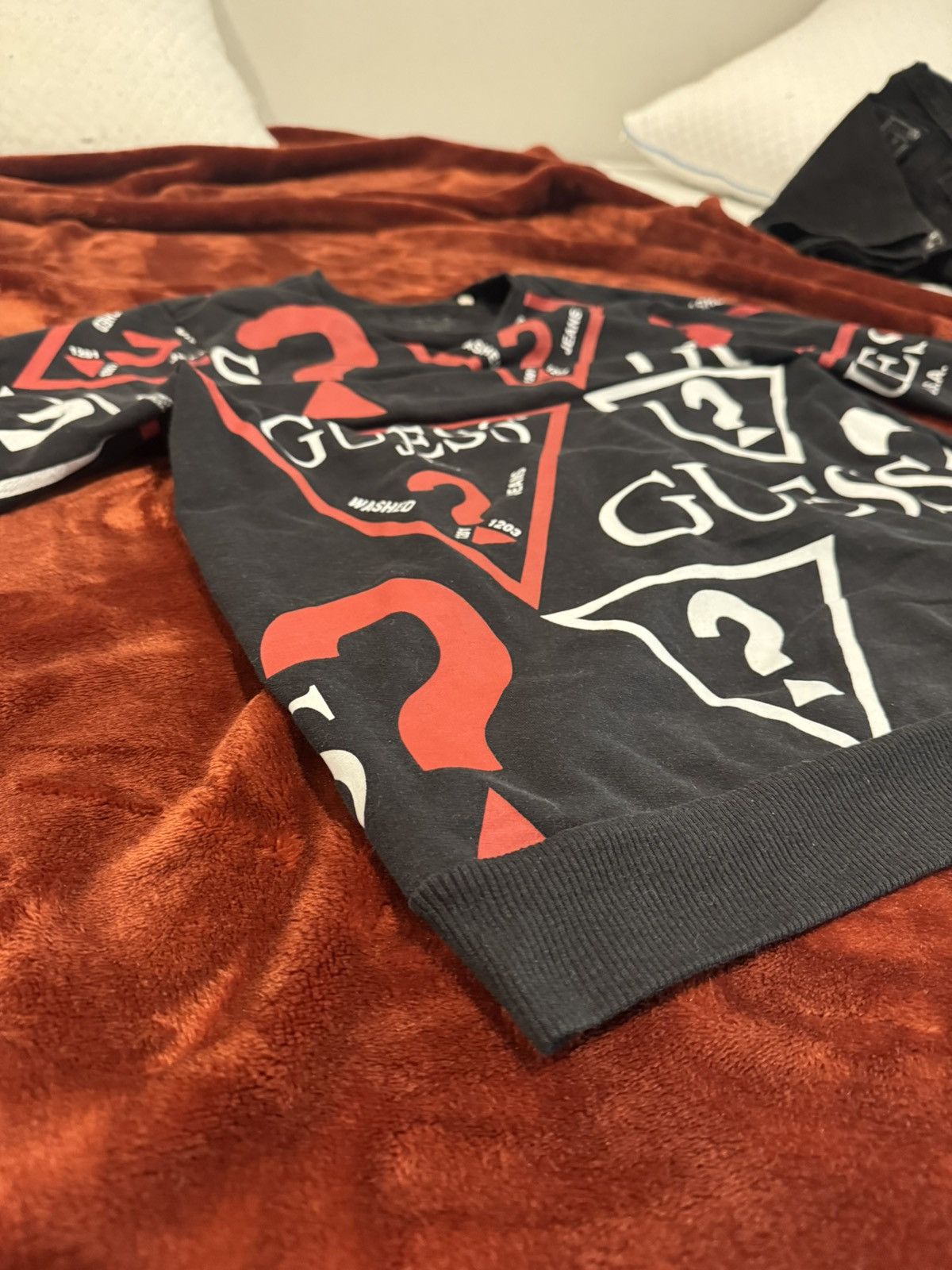 Guess Guess long sleeve Size US M / EU 48-50 / 2 - 7 Thumbnail