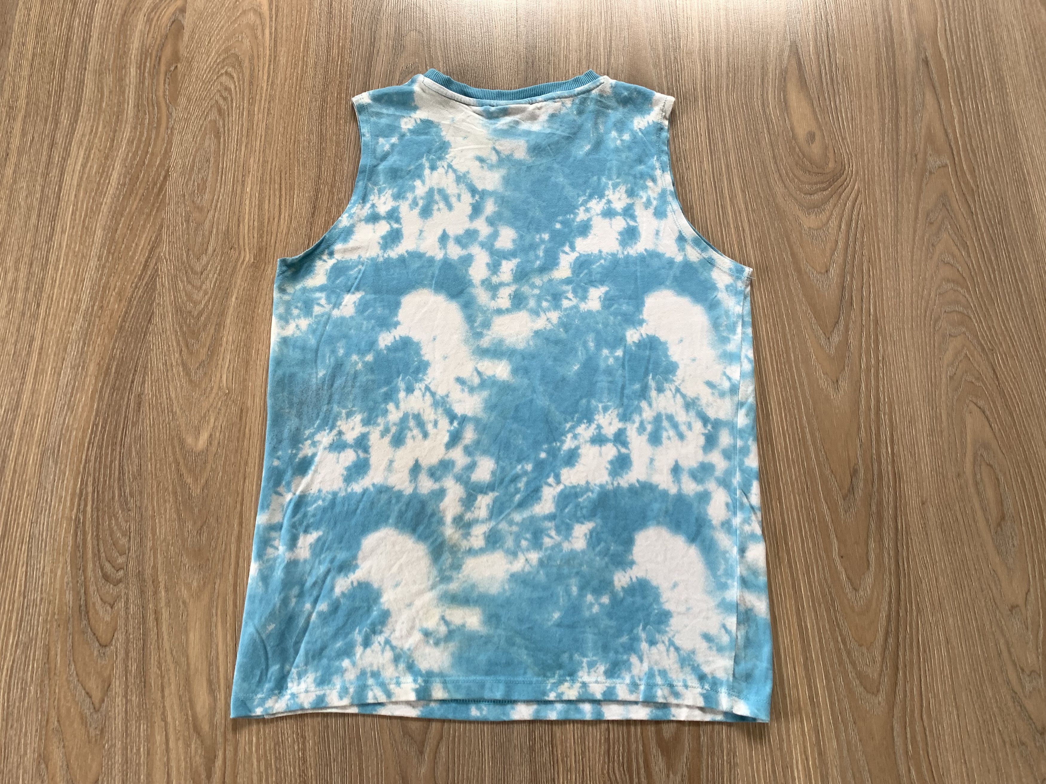 Universal Studios Jaws Tye-Die Sleeveless T Shirt Size US M / EU 48-50 / 2 - 3 Thumbnail