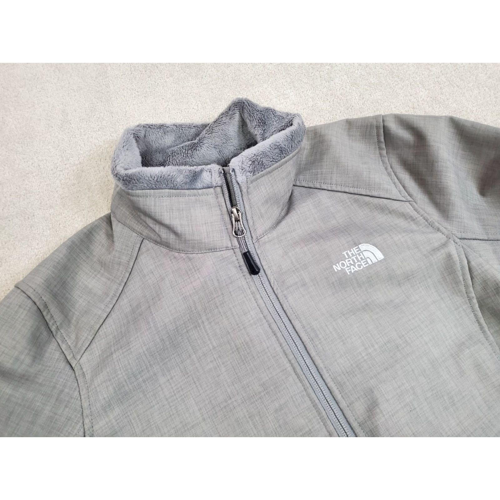 The North Face The North Face Jacket Womens M Gray Apex Chromium Thermal Coat Fleece Size M / US 6-8 / IT 42-44 - 2 Thumbnail
