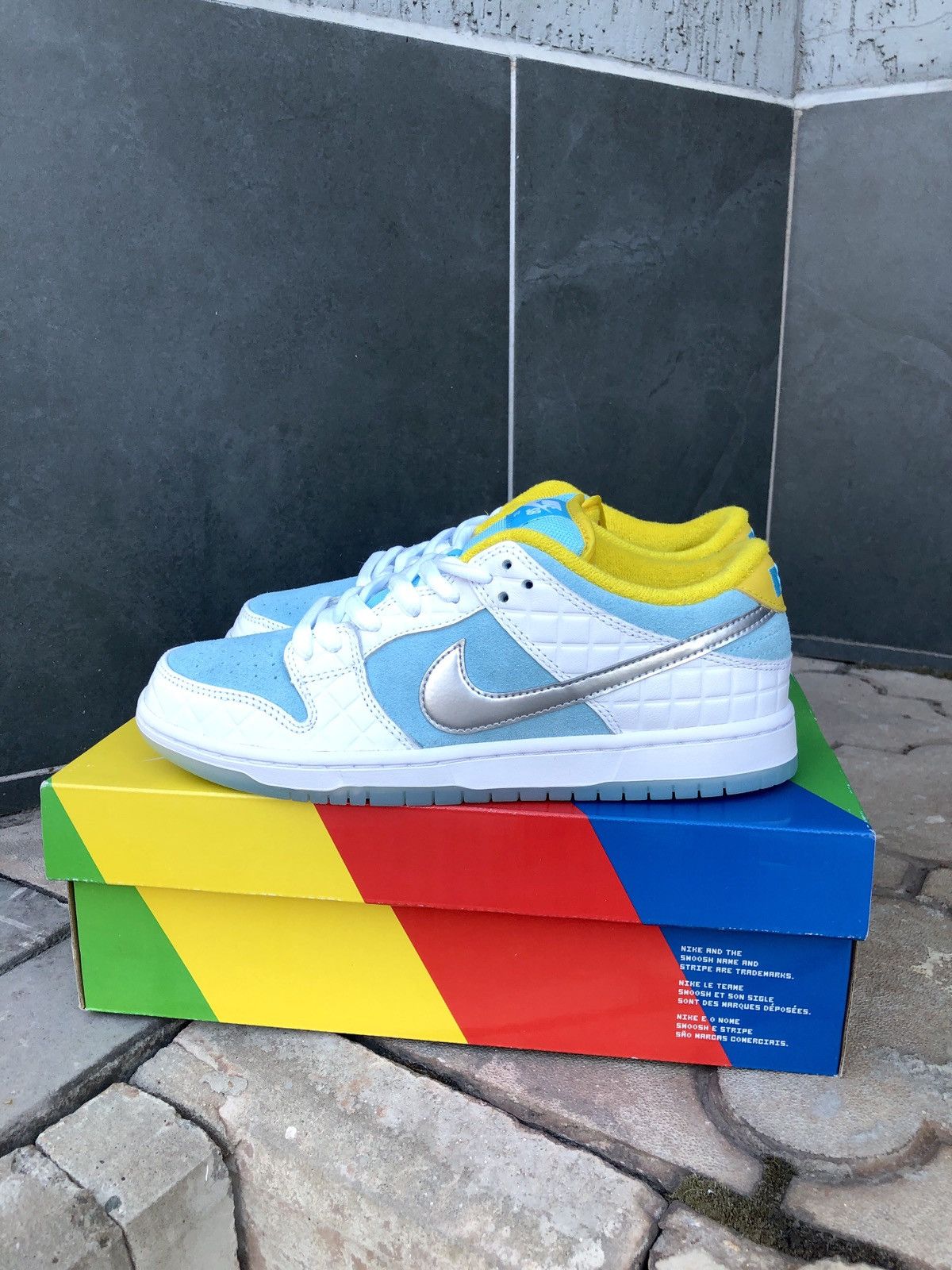 Nike SB Dunk Low Pro FTC Lagoon Pulse