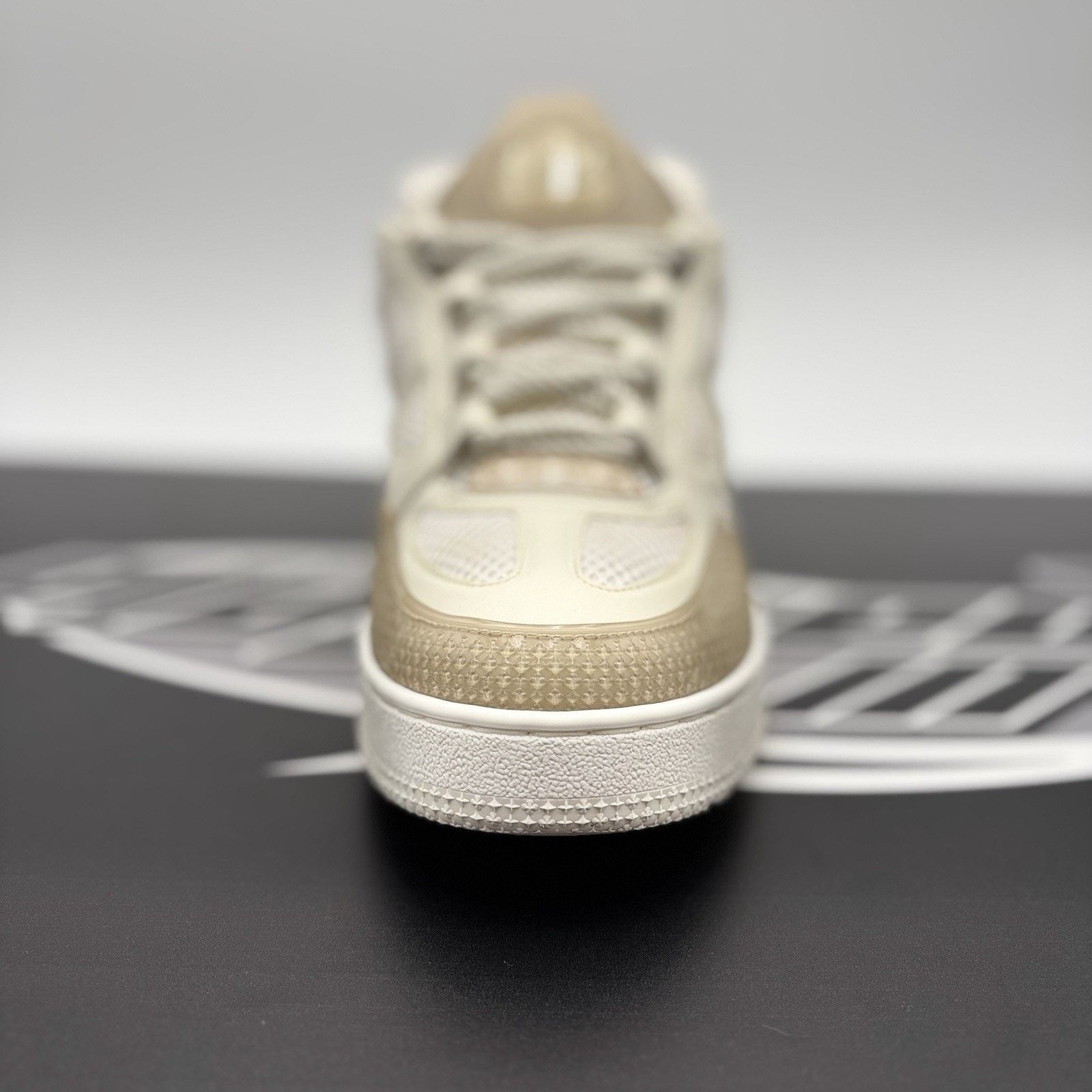 Louis Vuitton Louis Vuitton Skate ' Beige White ' | EXCELLENT COND! Size US 8.5 / EU 41-42 - 15 Thumbnail