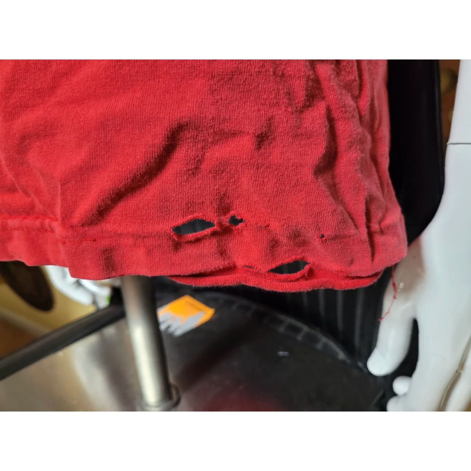 Vintage VINTAGE Droors DC Shoes T Shirt M Red 100% Cotton Crew Neck Graphic Skateboard 00s Mens Size US M / EU 48-50 / 2 - 4 Thumbnail