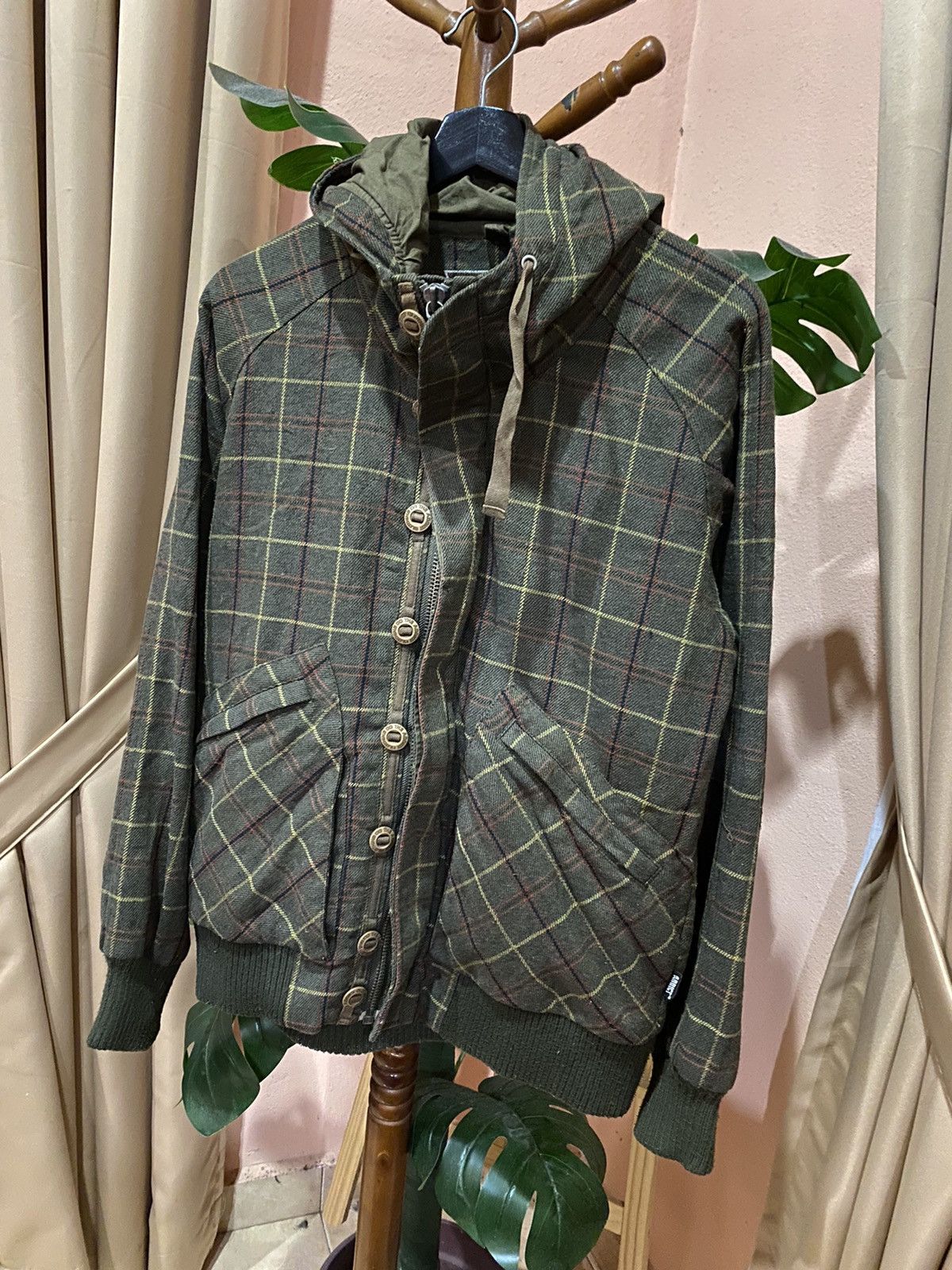 ADDICT Addict Plaid Wool-Blend Hoodie Jacket – Classic Streetwear Size US S / EU 44-46 / 1 - 2 Thumbnail