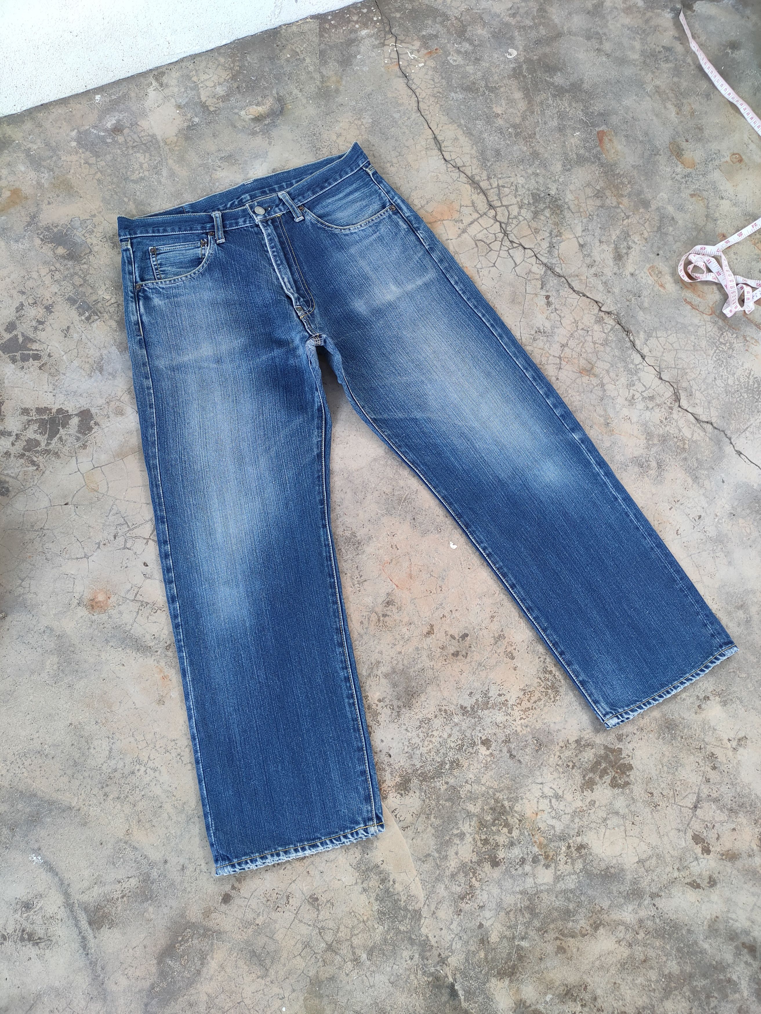 Japanese Brand W33 VINTAGE MAVEN FADED JEANS DENIM PANTS Size US 33 - 3 Thumbnail