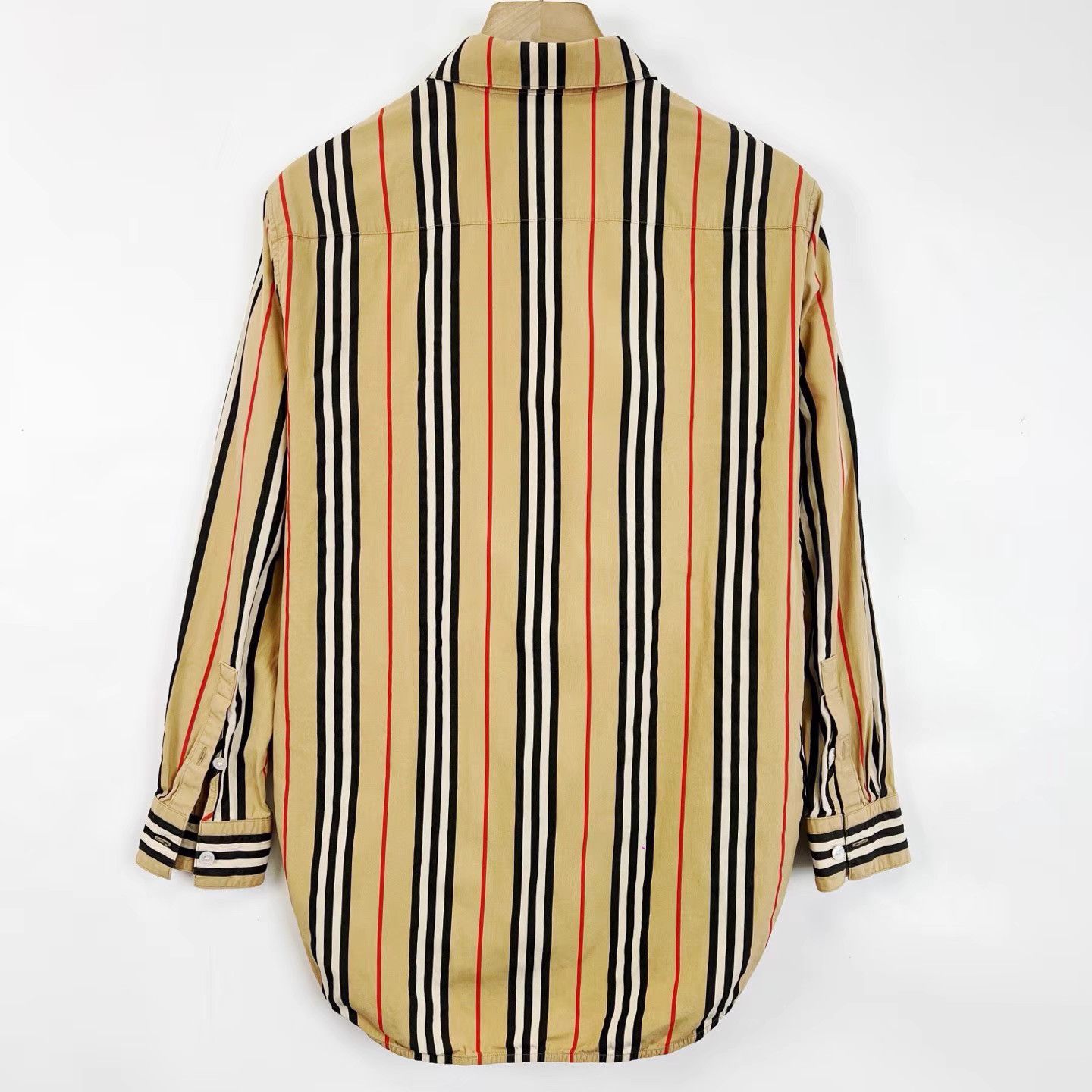 Burberry Burberry Khaki Classic Vertical Stripe Long Sleeve Shirt K12 Size M / US 6-8 / IT 42-44 - 2 Thumbnail