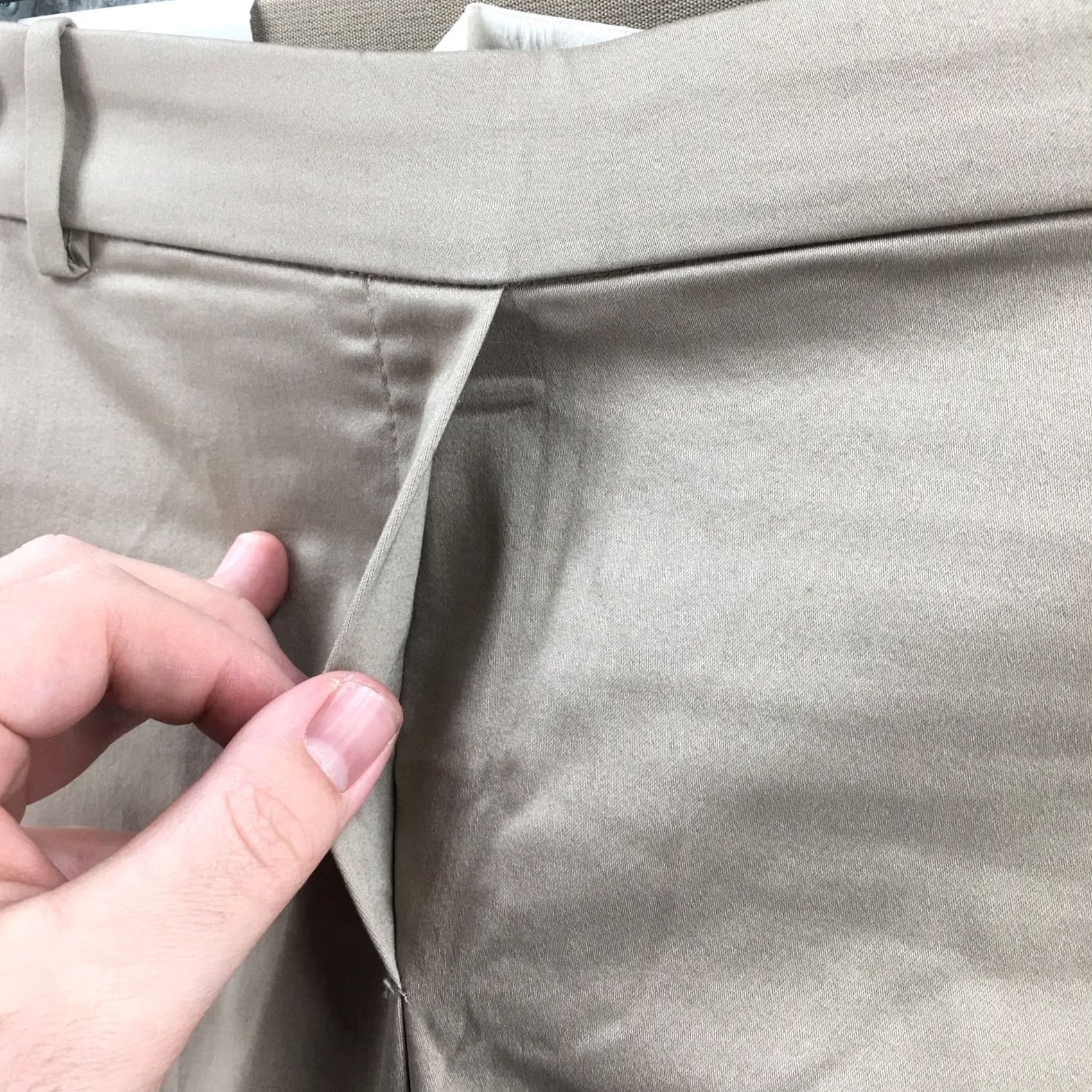 H&M H&M Dress Pants Womens 8 Beige Mid Rise Casual Zip Dress Pants Women Size 30" / US 8 / IT 44 - 4 Thumbnail