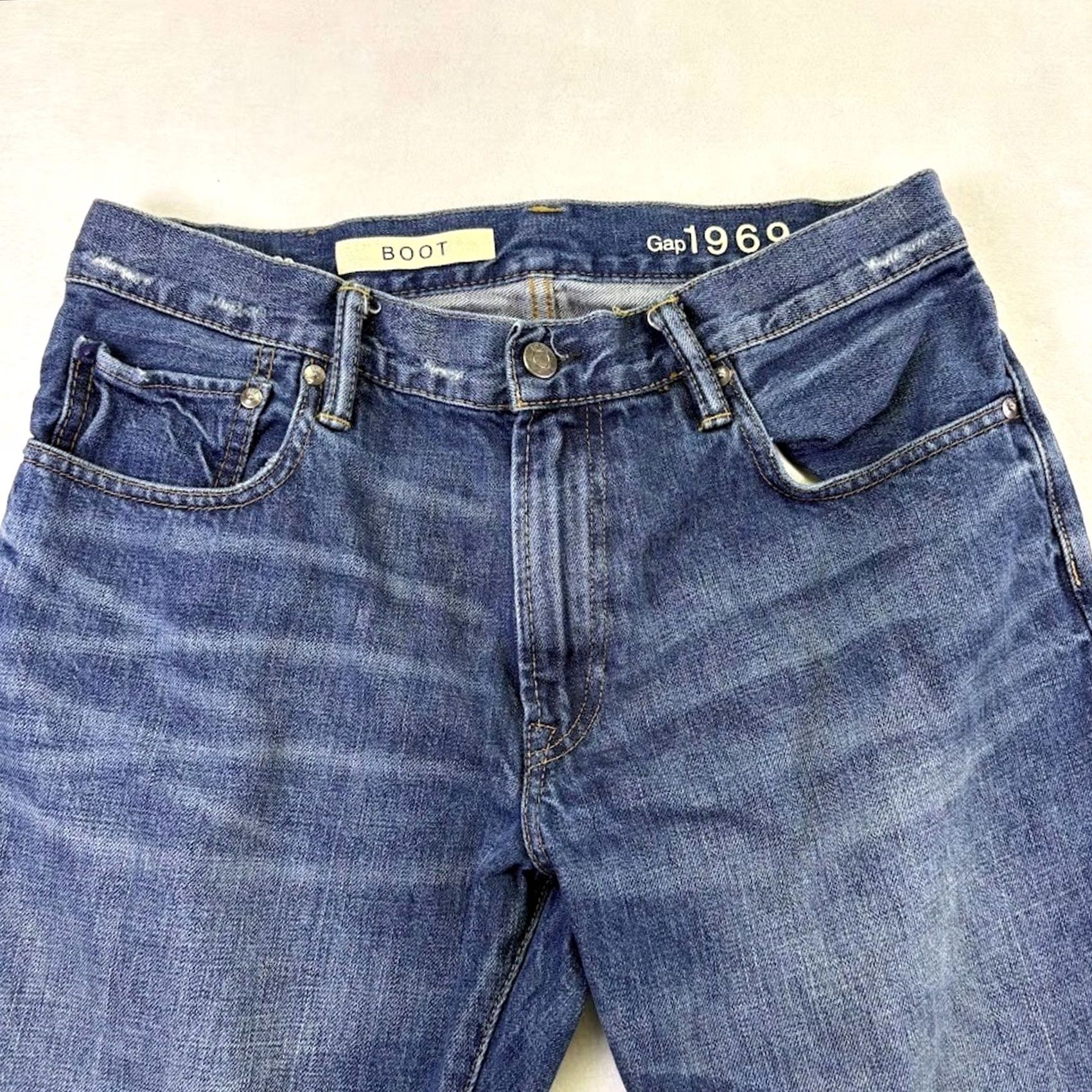 Gap VINTAGE Gap 1969 Jeans Bootcut Men 30x29 Denim Blue 5-Pocket, Medium Wash, Distressed, Regular Mens Size US 30 / EU 46 - 3 Thumbnail