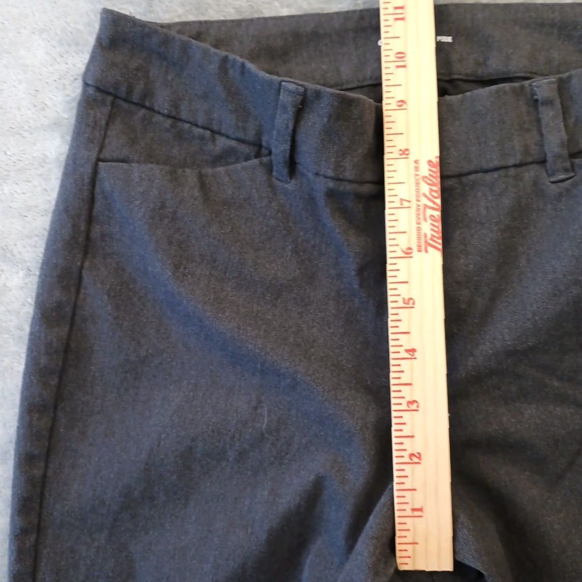 Old Navy Old Navy Pixie Pants Womens Size 4 Gray Ankle Skinny Pockets 28x29 Mid Rise Regular Inseam 29 in Cotton Blend Shirt? Size 27" / US 4 / IT 40 - 3 Thumbnail