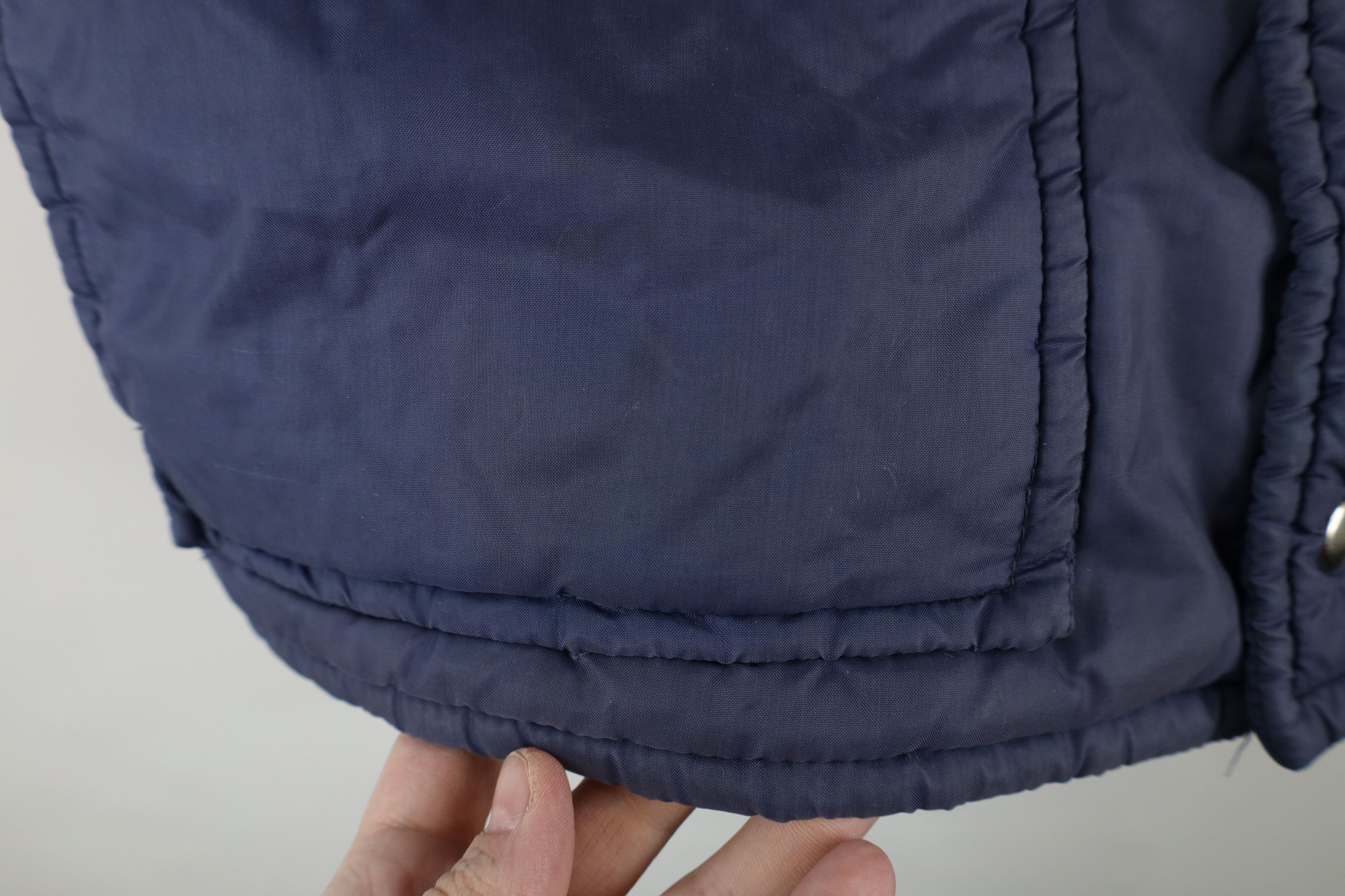 Vintage Vintage 70s Streetwear Button Puffer Vest Jacket Blue Size US M / EU 48-50 / 2 - 4 Thumbnail