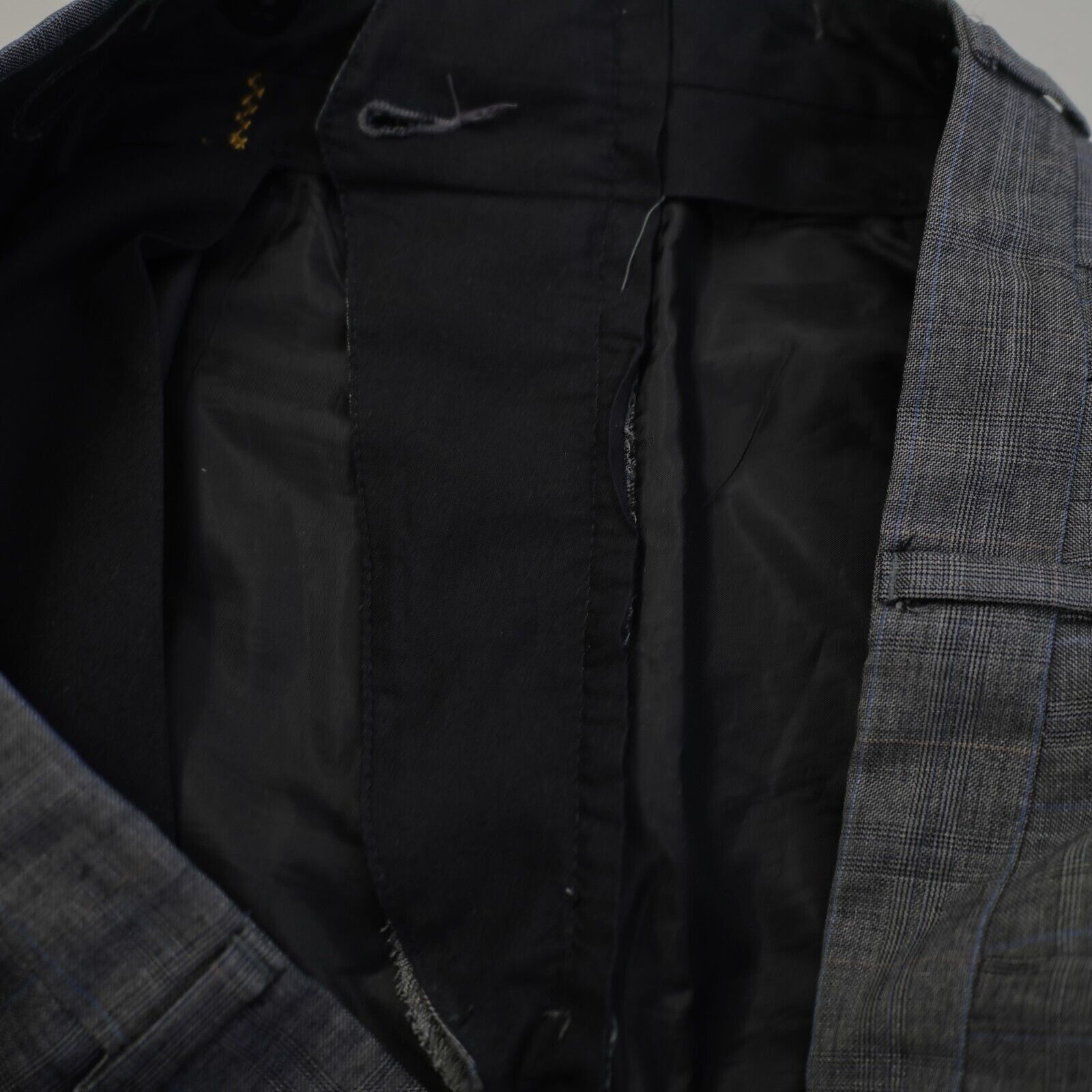Hart Schaffner Marx Hart Schaffner Marx Gold Trumpeter Wool Gray Plaid W/ Blue W Size 42L - 5 Thumbnail