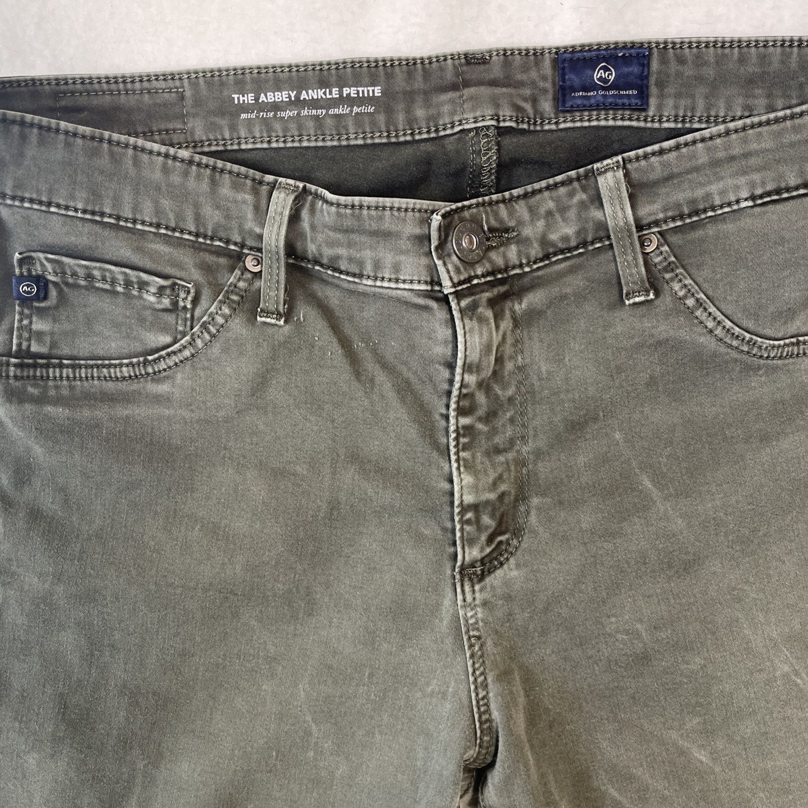 AG Adriano Goldschmied AG Adriano Goldschmied the Abbey Mid-Rise Super Skinny 30P Size 30" / US 8 / IT 44 - 2 Thumbnail