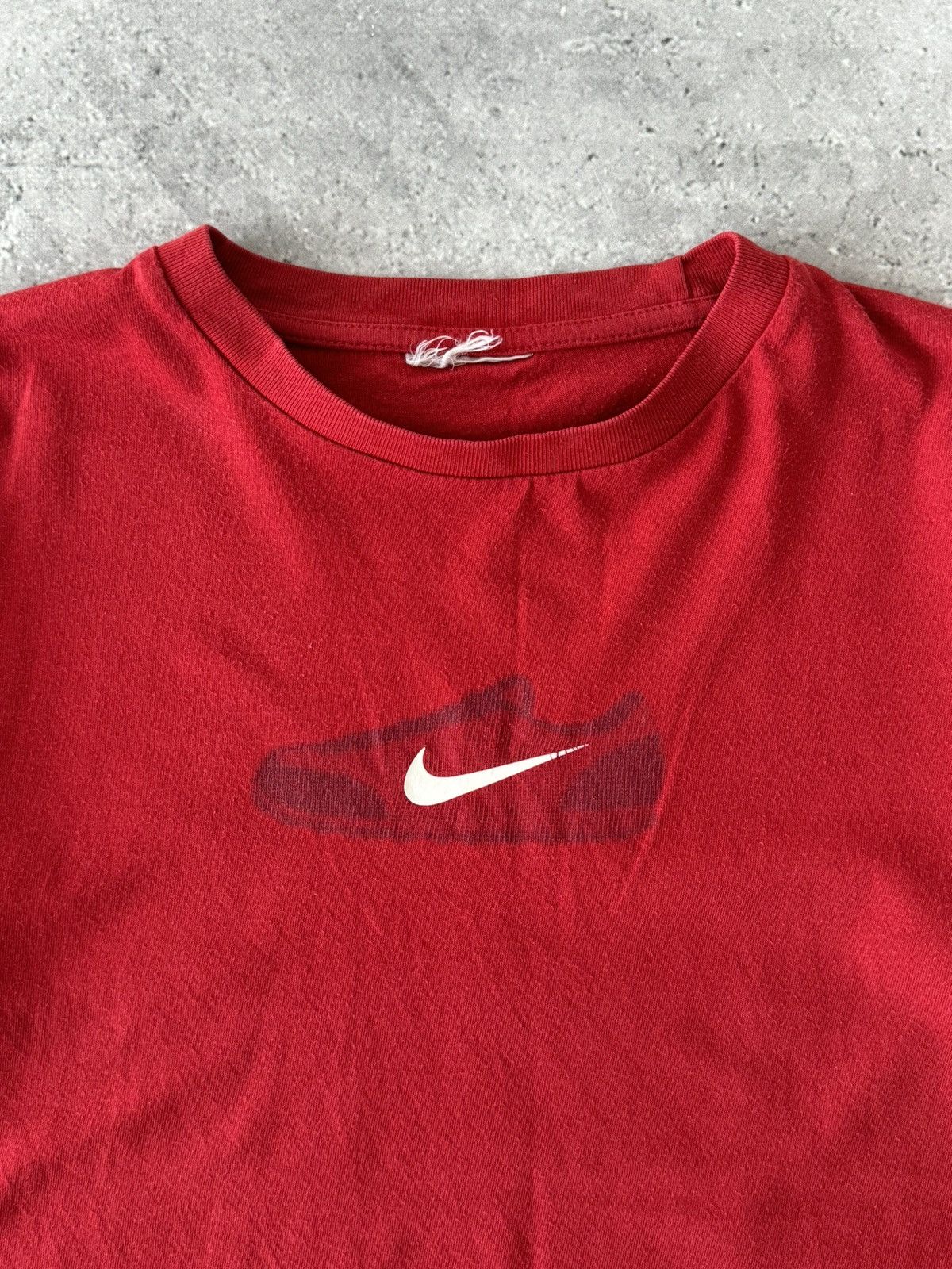 Nike × Vintage Vintage Y2K Nike Drip Red T-Shirt Size US S / EU 44-46 / 1 - 3 Thumbnail