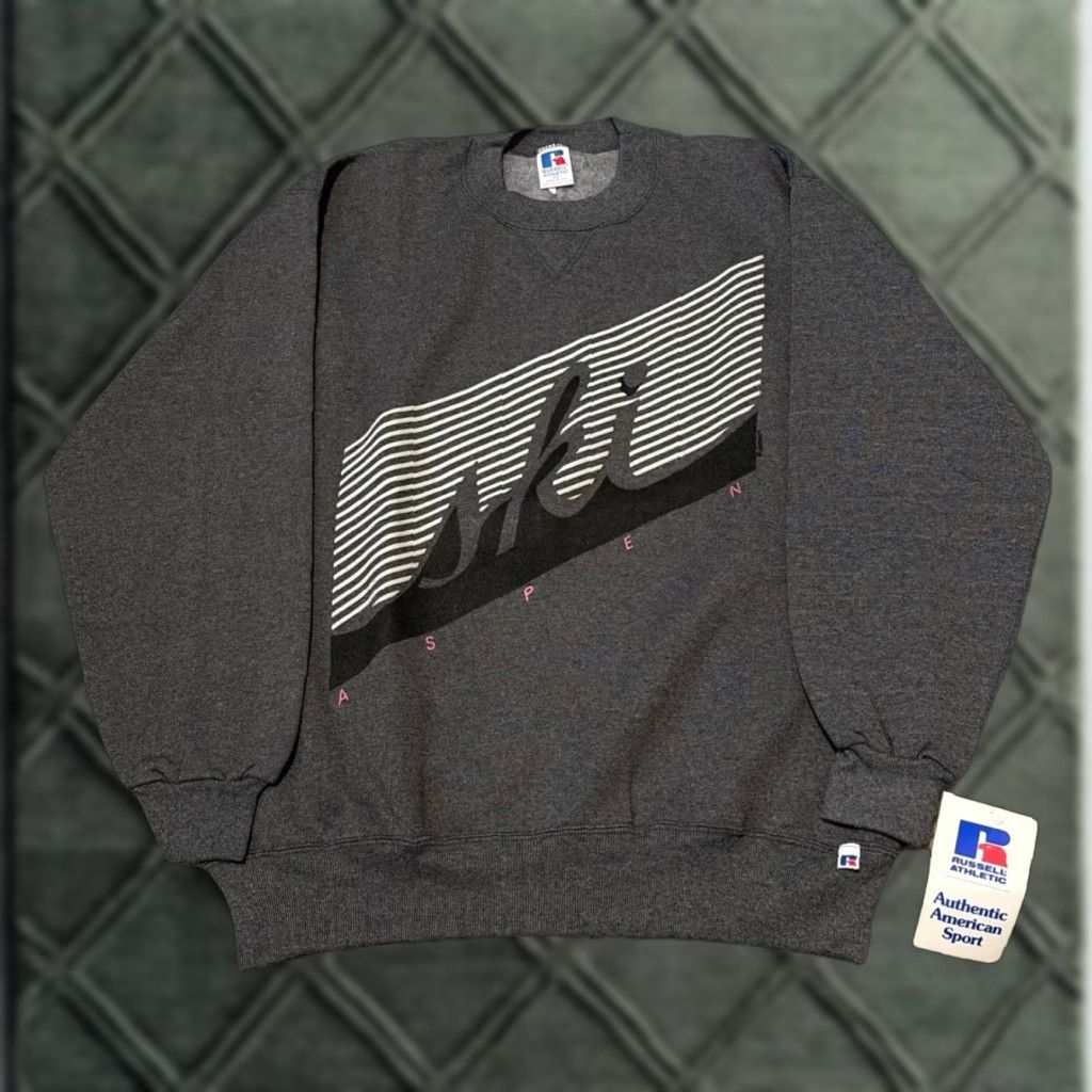 Russell Athletic VINTAGE Russell Athletic USA Ski Aspen Crewneck Sweatshirt XL NEW NWT Mens Gray Pullover Skiing USA Crewneck Sweatshirt Size US XL / EU 56 / 4 - 1 Thumbnail