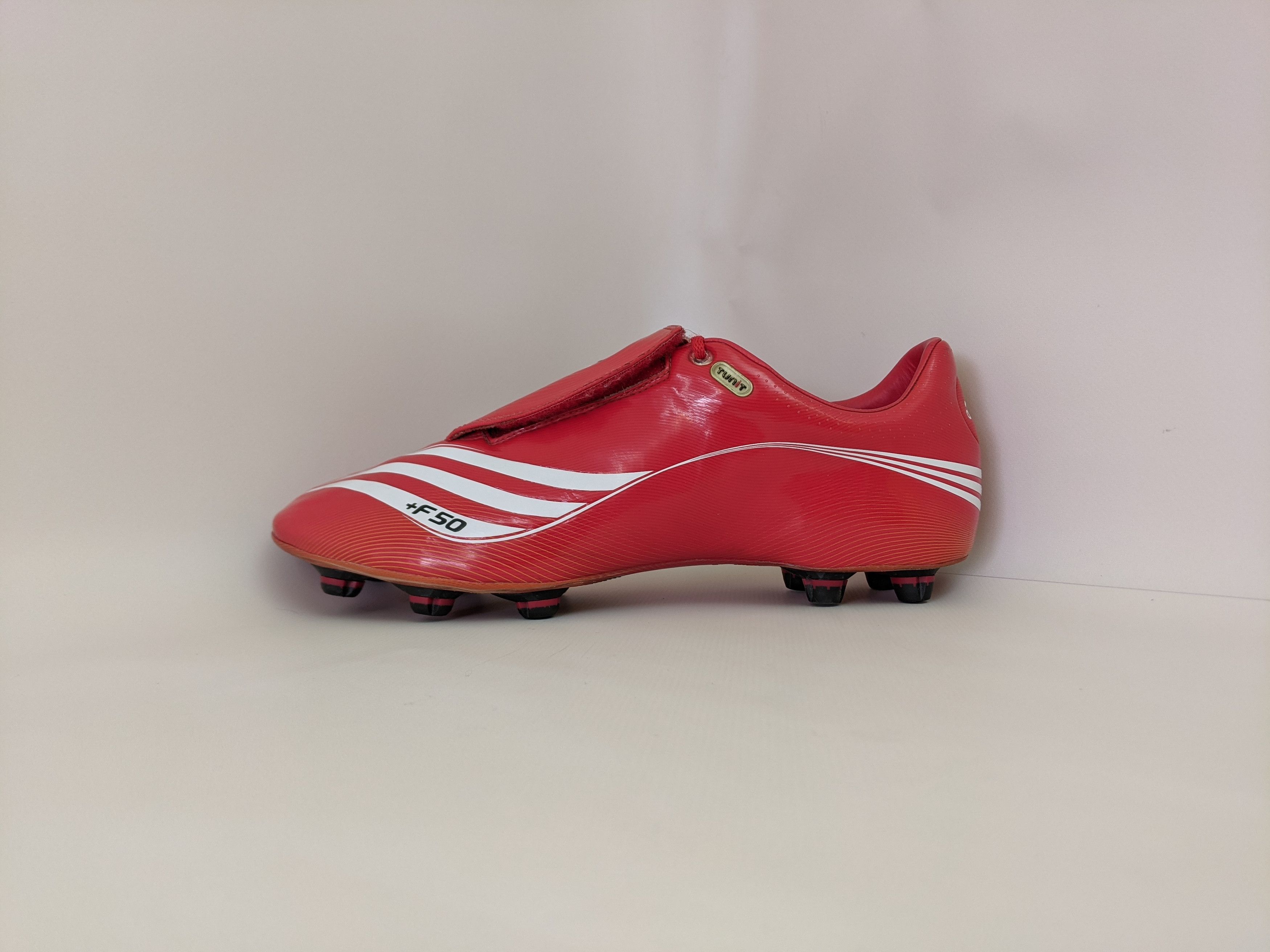 Adidas Mens Rare F50.9 TUNIT Soccer offers Cleats Shoes Size 10.5 White/Red (DAMAGE)