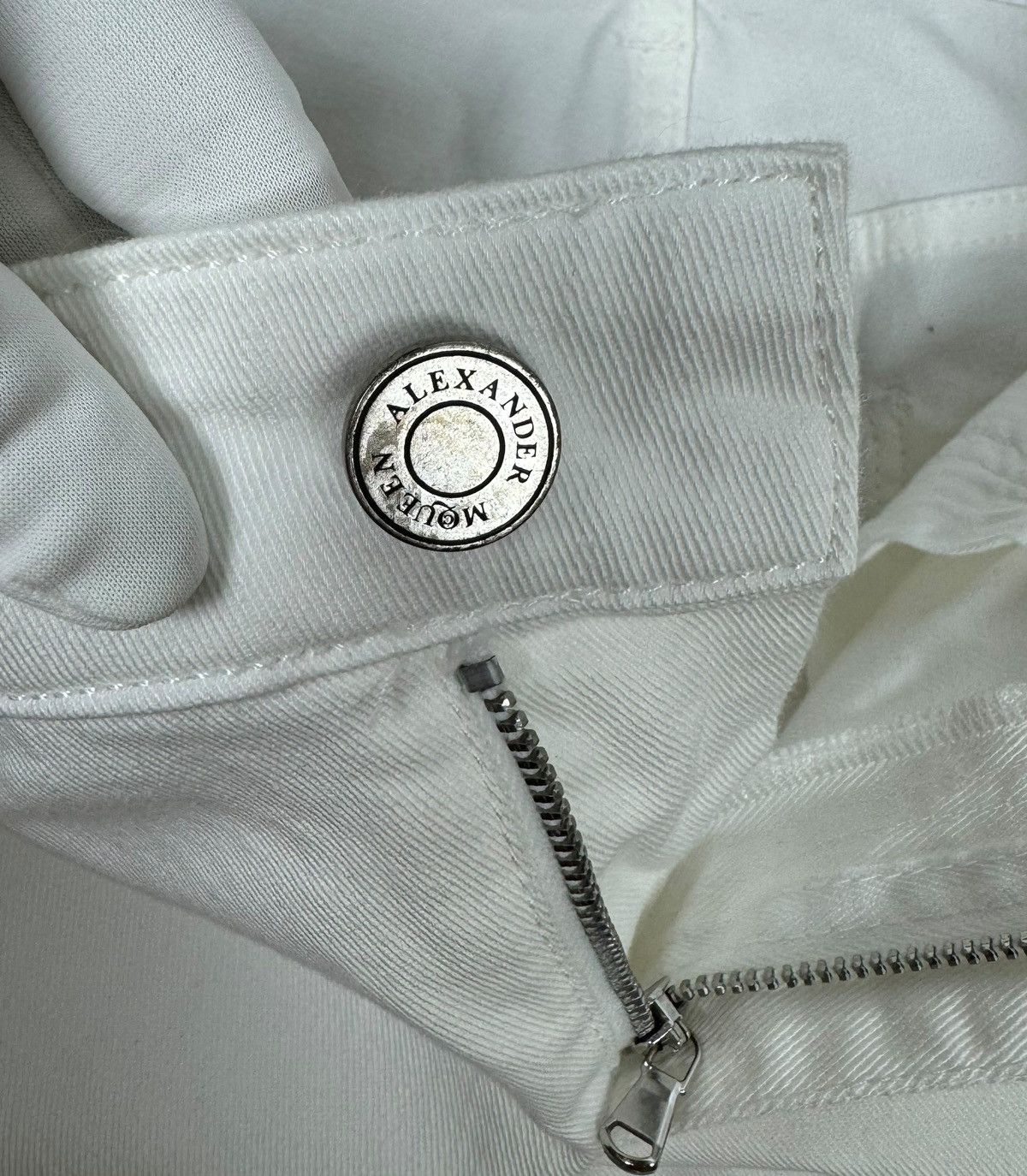 Alexander McQueen Alexander McQueen White Crop Jeans Skinny size 42 Size 28" / US 6 / IT 42 - 11 Thumbnail