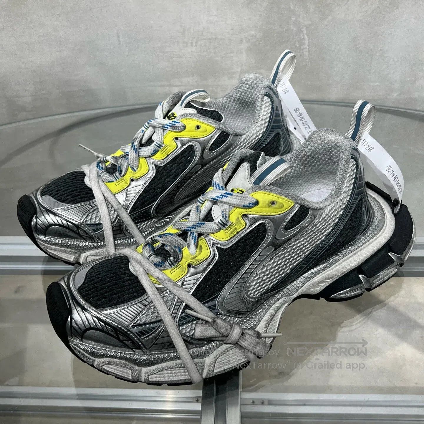 Balenciaga Balenciaga Vintage Dad Shoes in Silver Gray Size US 9 / EU 42 - 1 Thumbnail