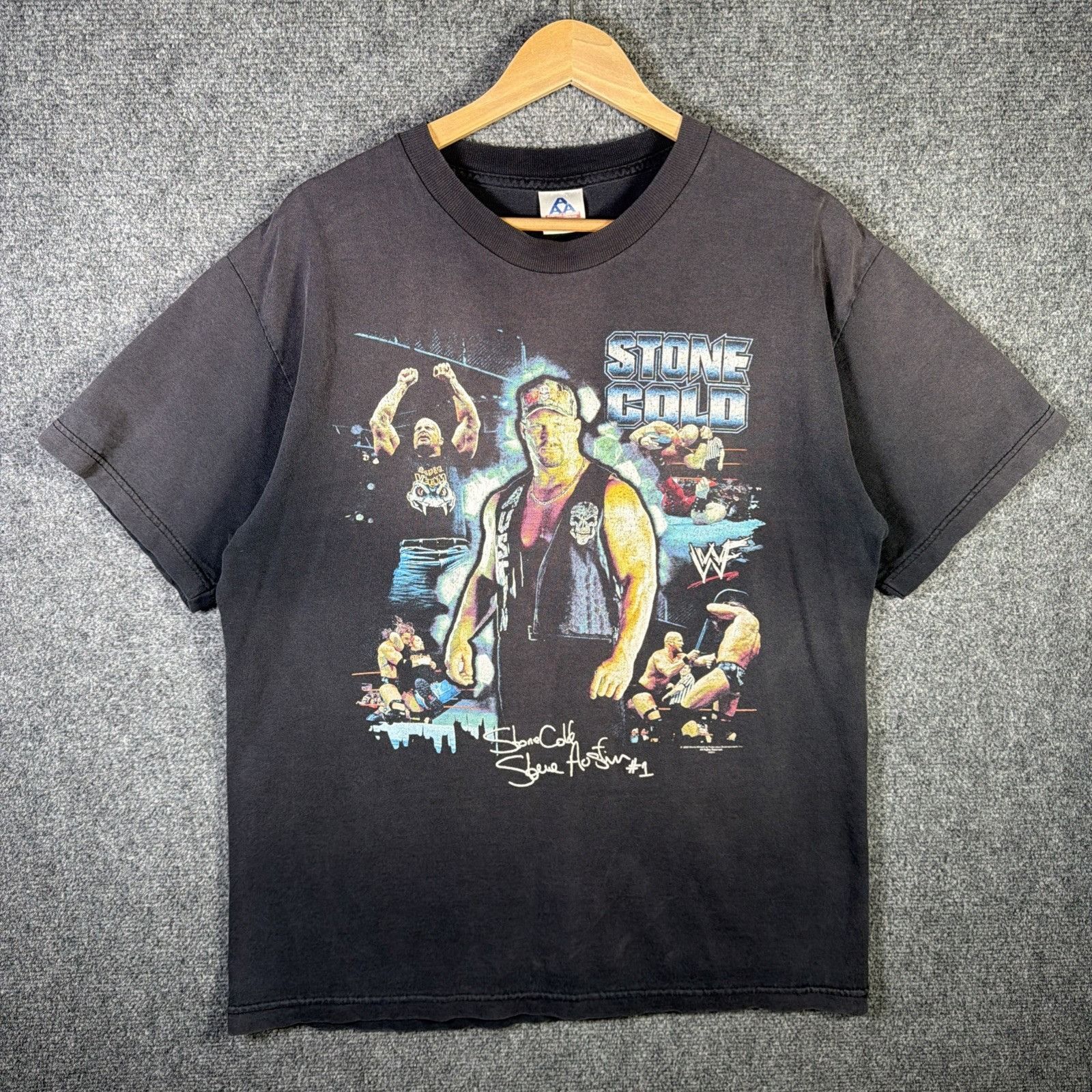 WWF Vintage Stone Cold Austin Shirt Large Black 90s Faded WWF Size US L / EU 52-54 / 3 - 1 Thumbnail