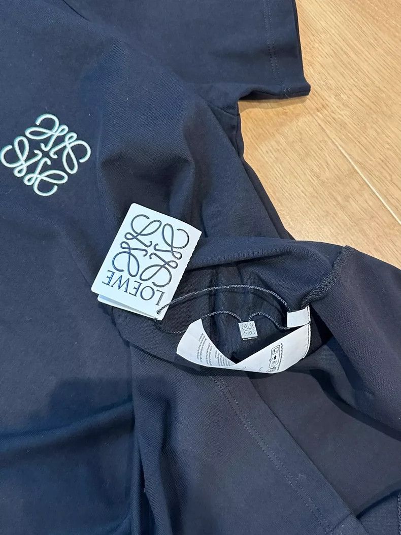 Loewe loewe Black short sleeves 2505-Nextarrow Size US L / EU 52-54 / 3 - 4 Thumbnail