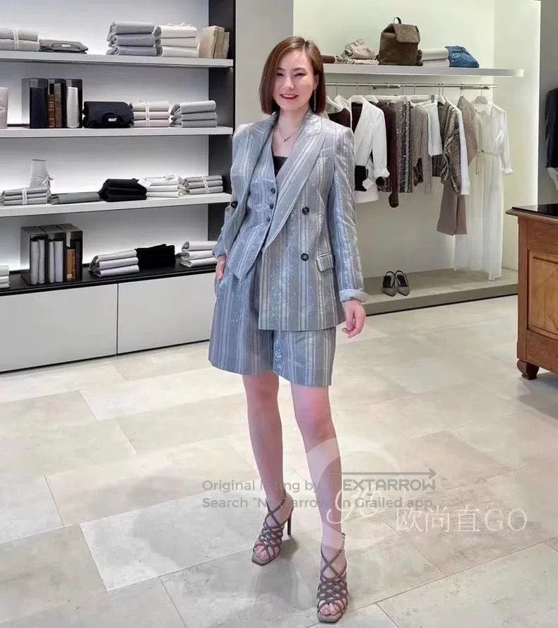 Brunello Cucinelli Brunello Cucinelli size M Fully Sequin Shorts Size 23" - 2 Thumbnail