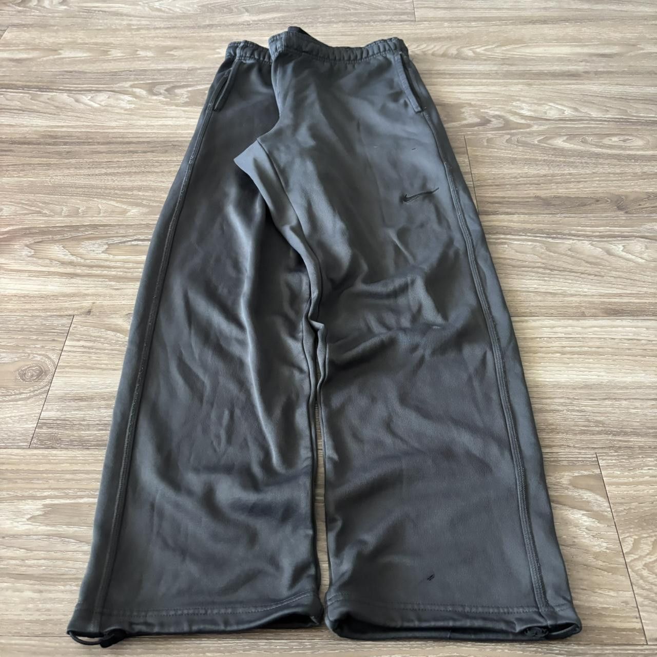 Nike Crazy Vintage Y2K/2000s Black Grey Nike Essential Track Pants! Size S Size US 32 / EU 48 - 3 Thumbnail