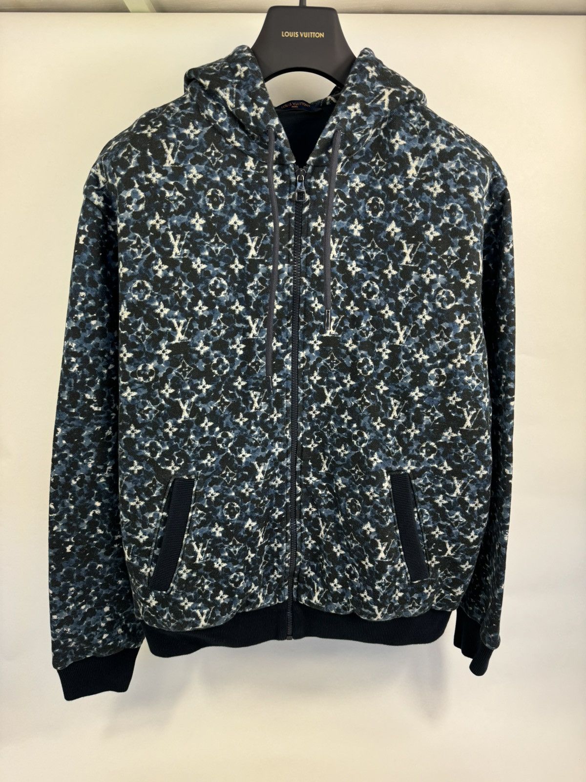 Louis Vuitton MONOGRAM PRINT ZIP UP HOODIE | Grailed