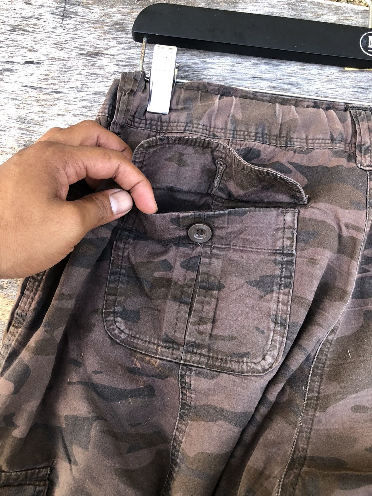 Japanese Brand Vintage Camo Cargo Pants Stretchable Waist W28xL38 Size US 28 / EU 44 - 14 Thumbnail