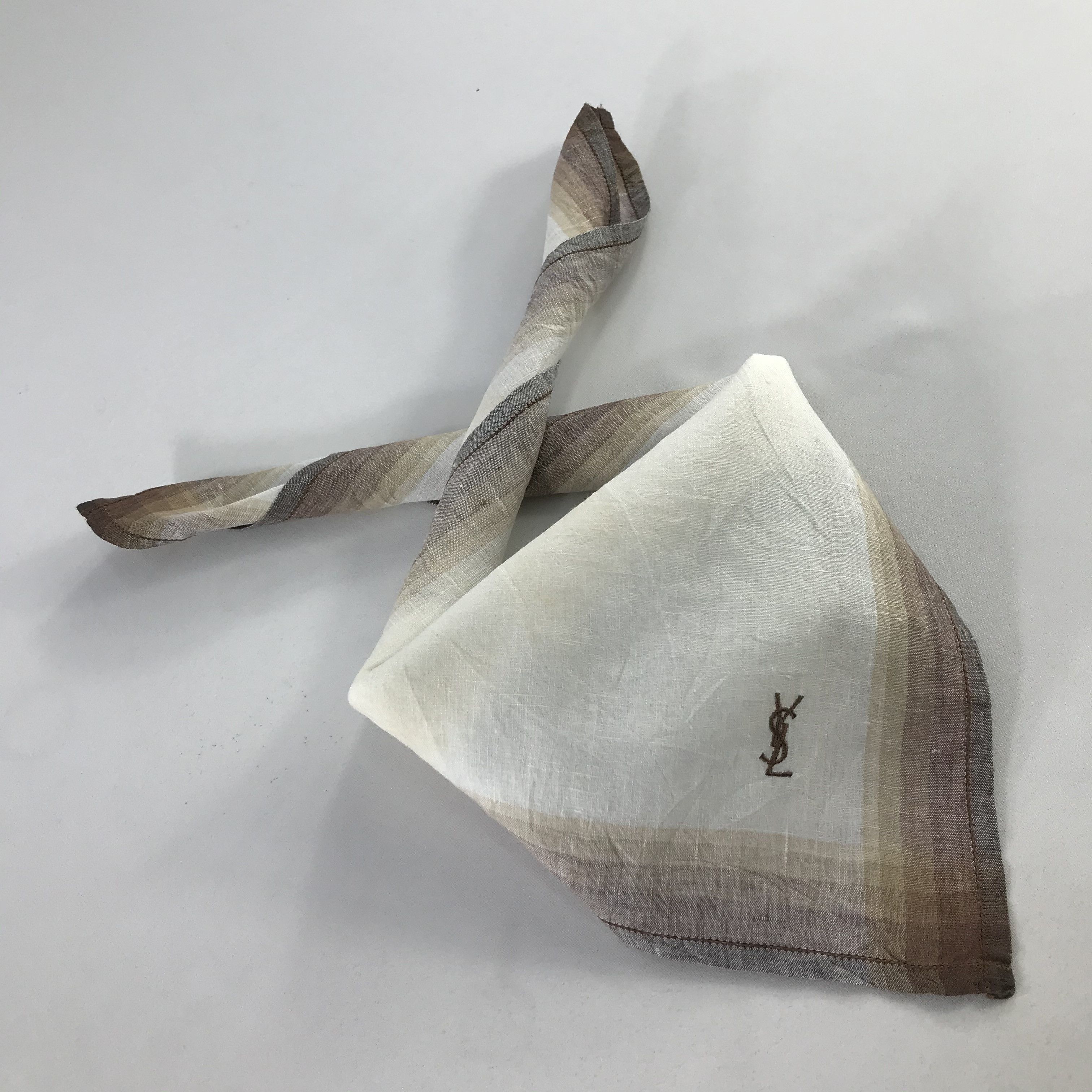 Vintage × Yves Saint Laurent Yves Saint Laurent Bandana / Handkerchief/Neckerchief -S1075 Size ONE SIZE - 4 Thumbnail