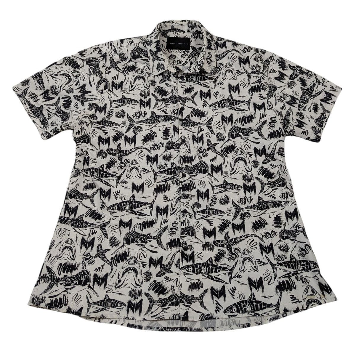 Other Marcel Von Berlin Shark Print Button Up Shirt Black White Size US XL / EU 56 / 4 - 1 Thumbnail